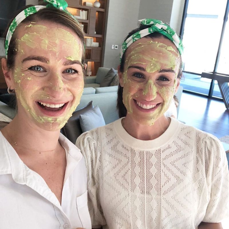 cliomakeup-maschera-viso-pelle-irritata-teamclio-avocado1