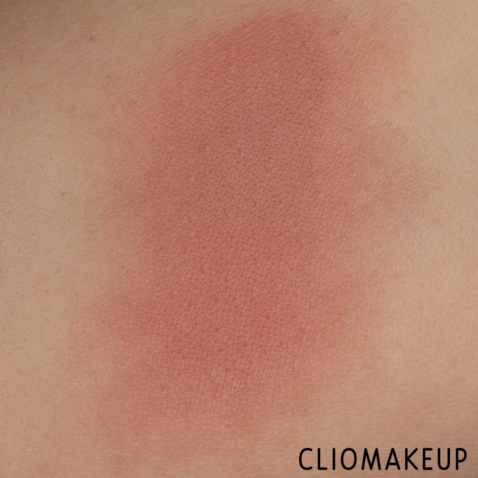 cliomakeup-recensione-blush-florence-by-mills-cheek-me-later-cream-blush-9