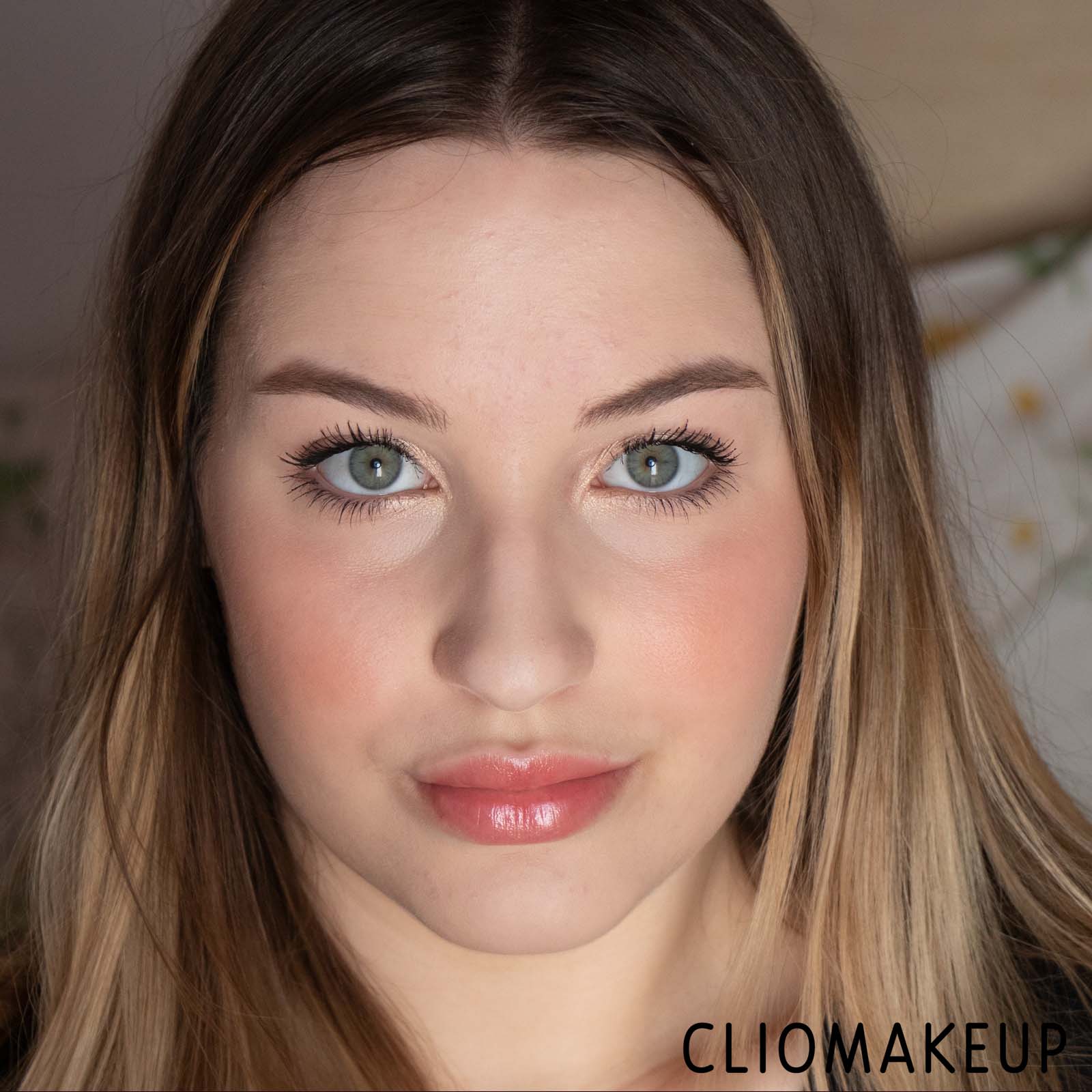 cliomakeup-recensione-blush-kiko-magnetic-attraction-2-in-1-blush-12
