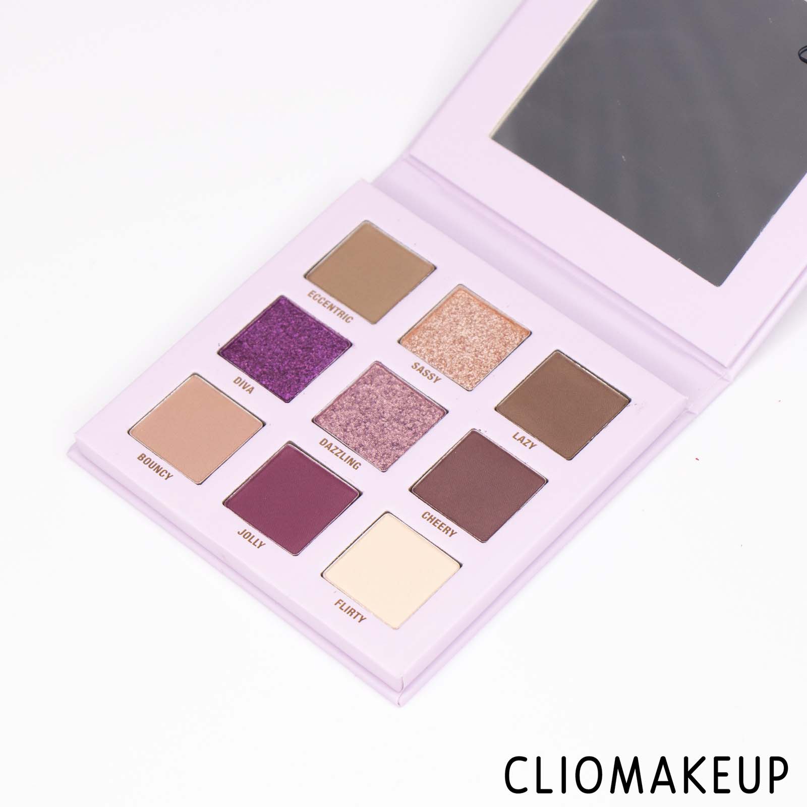 cliomakeup-recensione-palette-catrice-disney-limited-edition-minnie-e-daisy-eyeshadow-palette-4