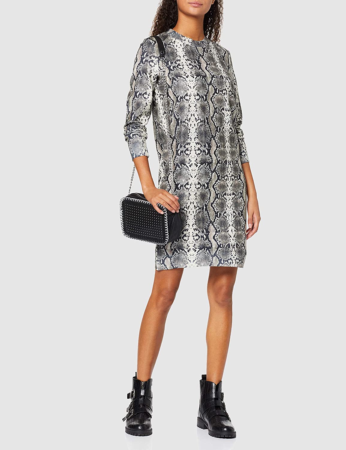 Cliomakeup-look-animalier-primavera-2020-22-vero-moda