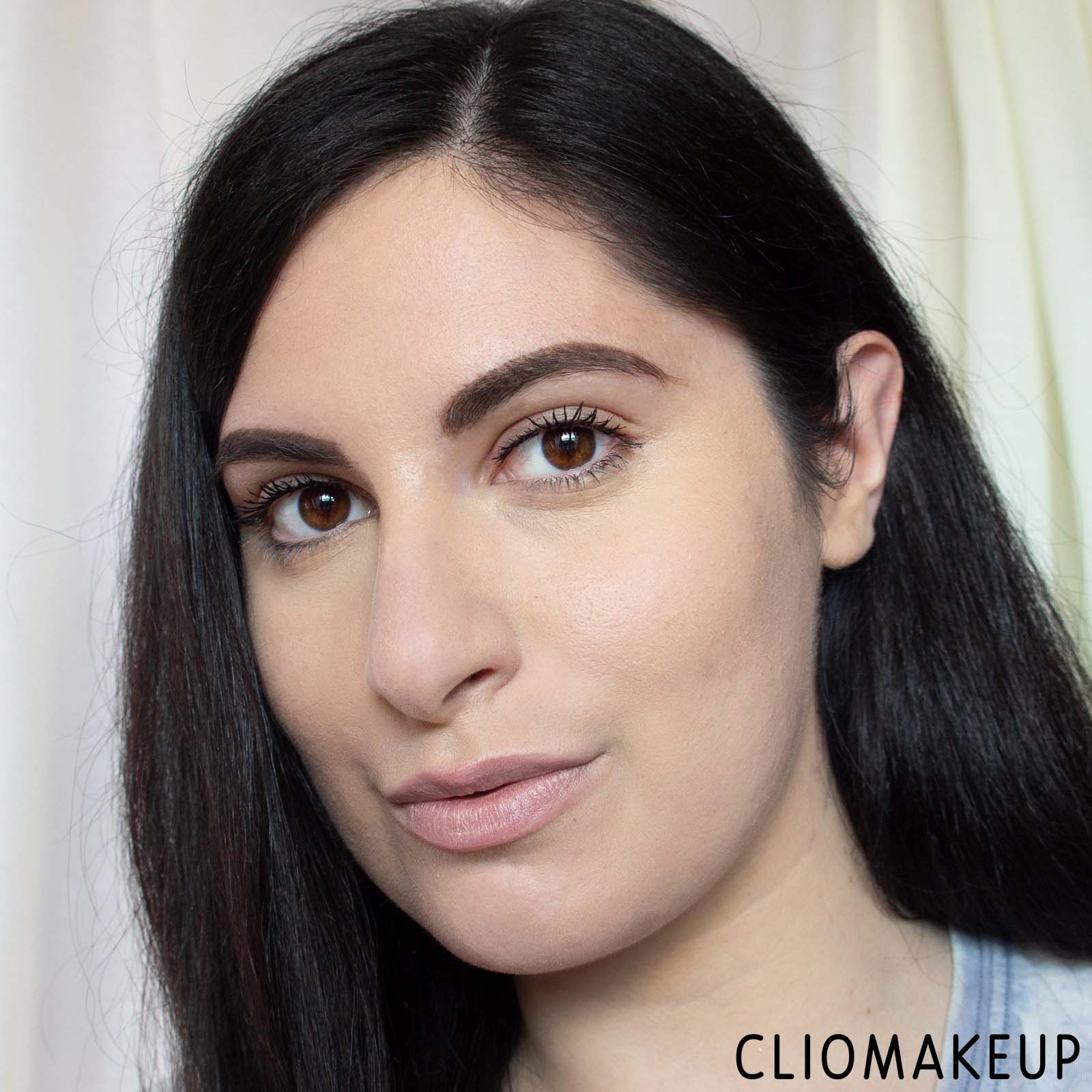 cliomakeup-recensione-blush-essence-bronzed-this-way!-baked-bronzy-blush-10