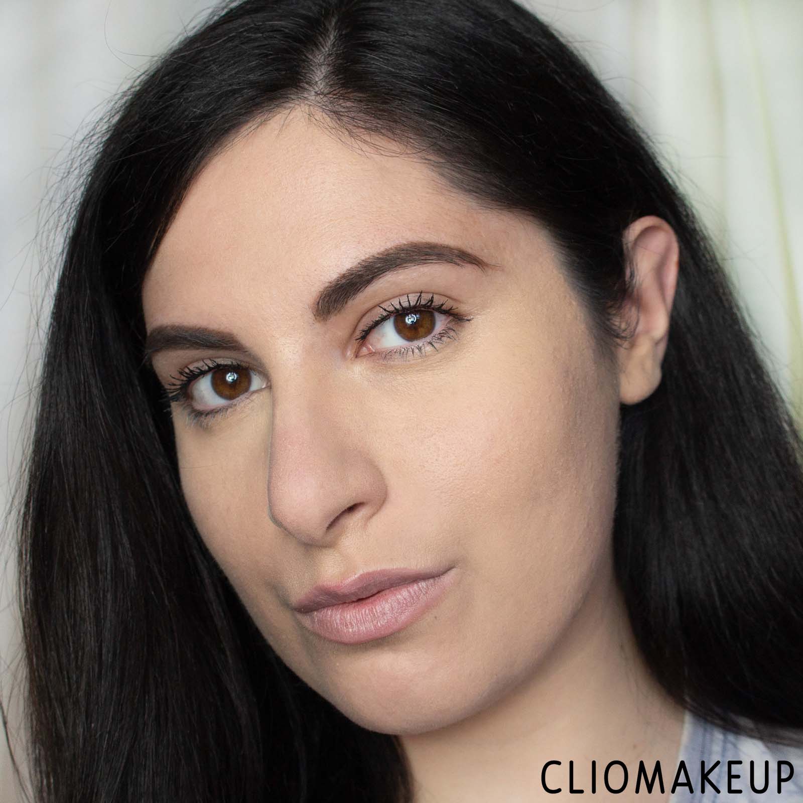 cliomakeup-recensione-blush-essence-bronzed-this-way!-baked-bronzy-blush-11