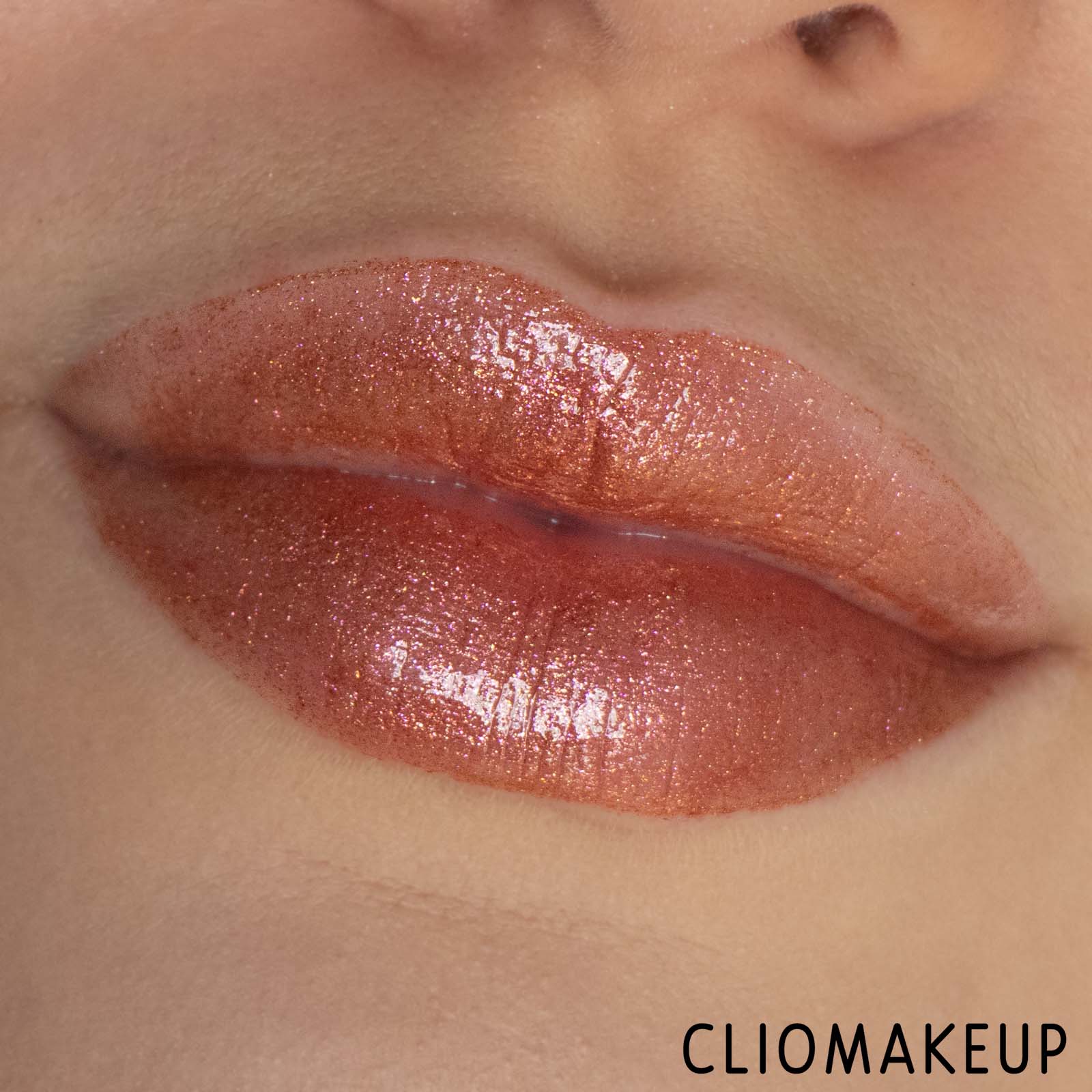 cliomakeup-recensione-gloss-pat-mcgrath-labs-opulust-gloss-lipgloss-10