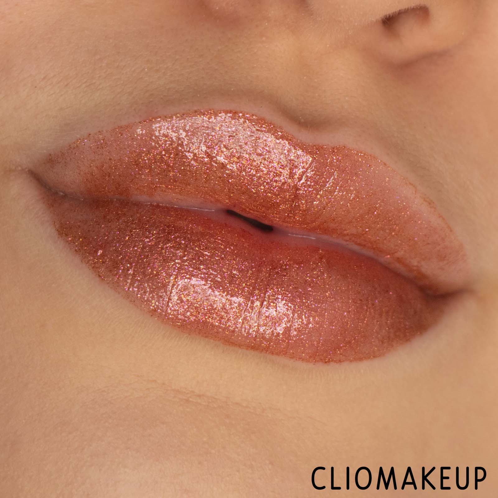 cliomakeup-recensione-gloss-pat-mcgrath-labs-opulust-gloss-lipgloss-11