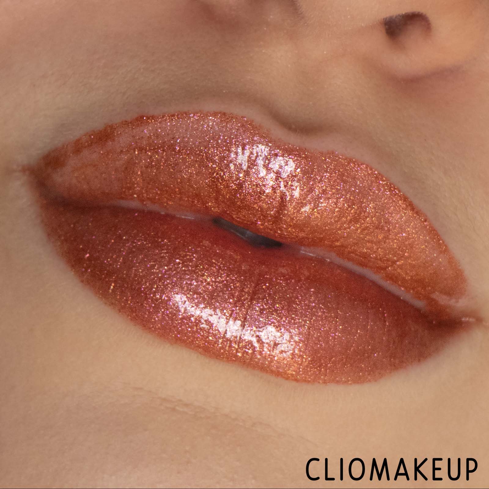 cliomakeup-recensione-gloss-pat-mcgrath-labs-opulust-gloss-lipgloss-12