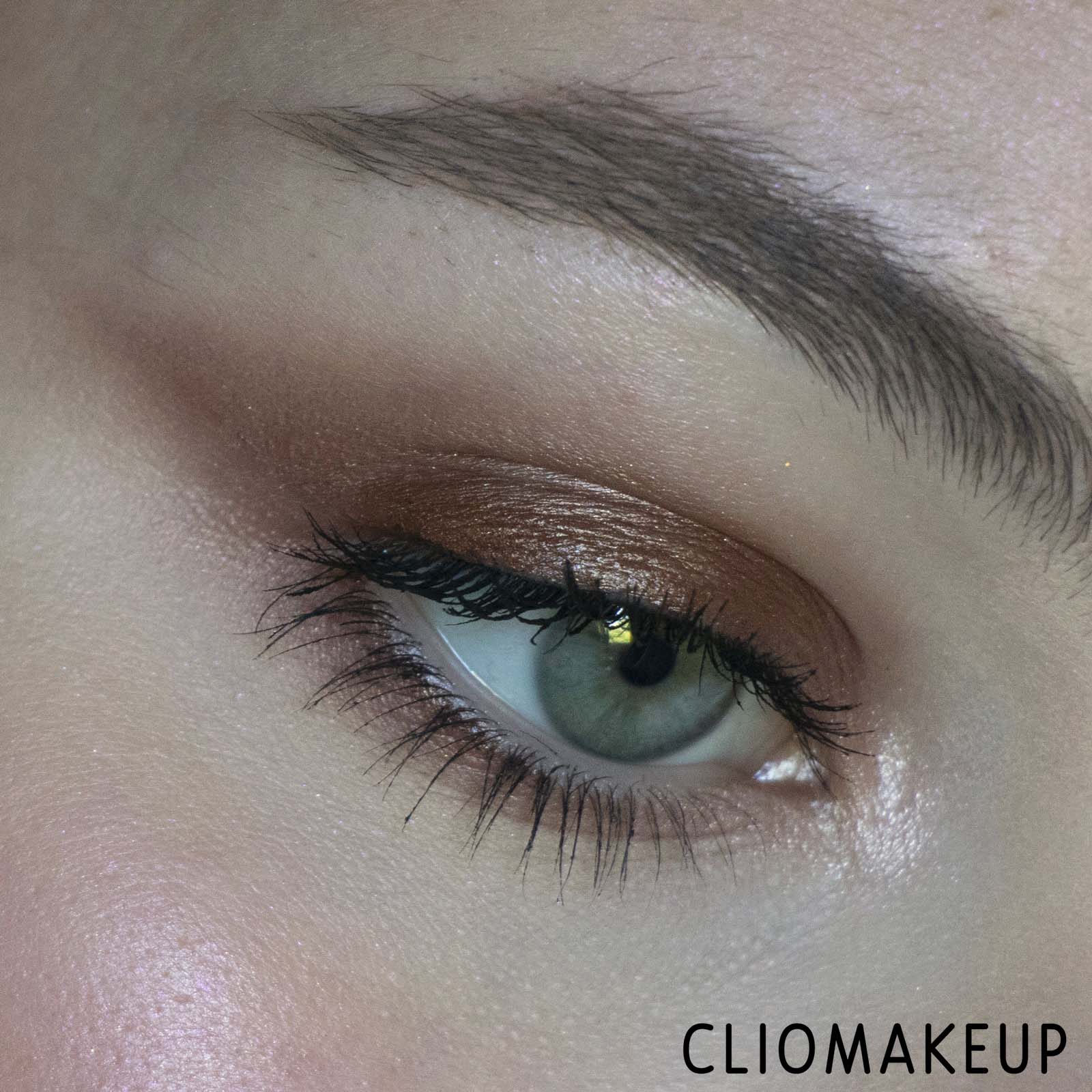 cliomakeup-recensione-matitone-ombretto-astra-jumbo-eyeshadow-matitone-occhi-10