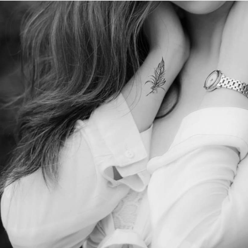 cliomakeup-tatuaggi-femminili-13-piuma