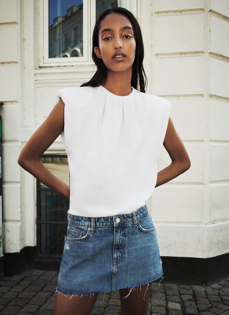 cliomakeup-muscle-tee-teamclio-23