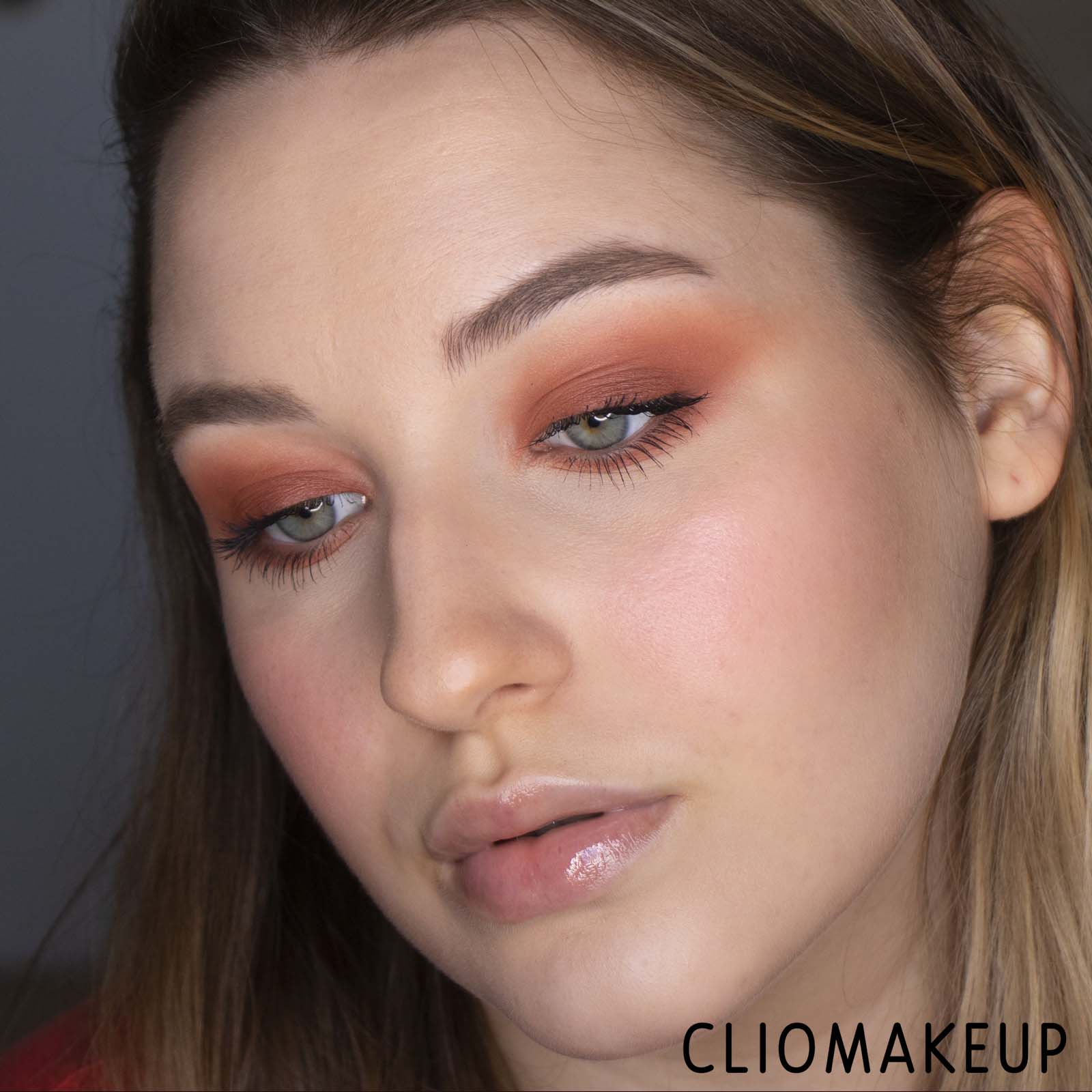 cliomakeup-recensione-ombretto-pupa-summer-escape-intense-shadow-16
