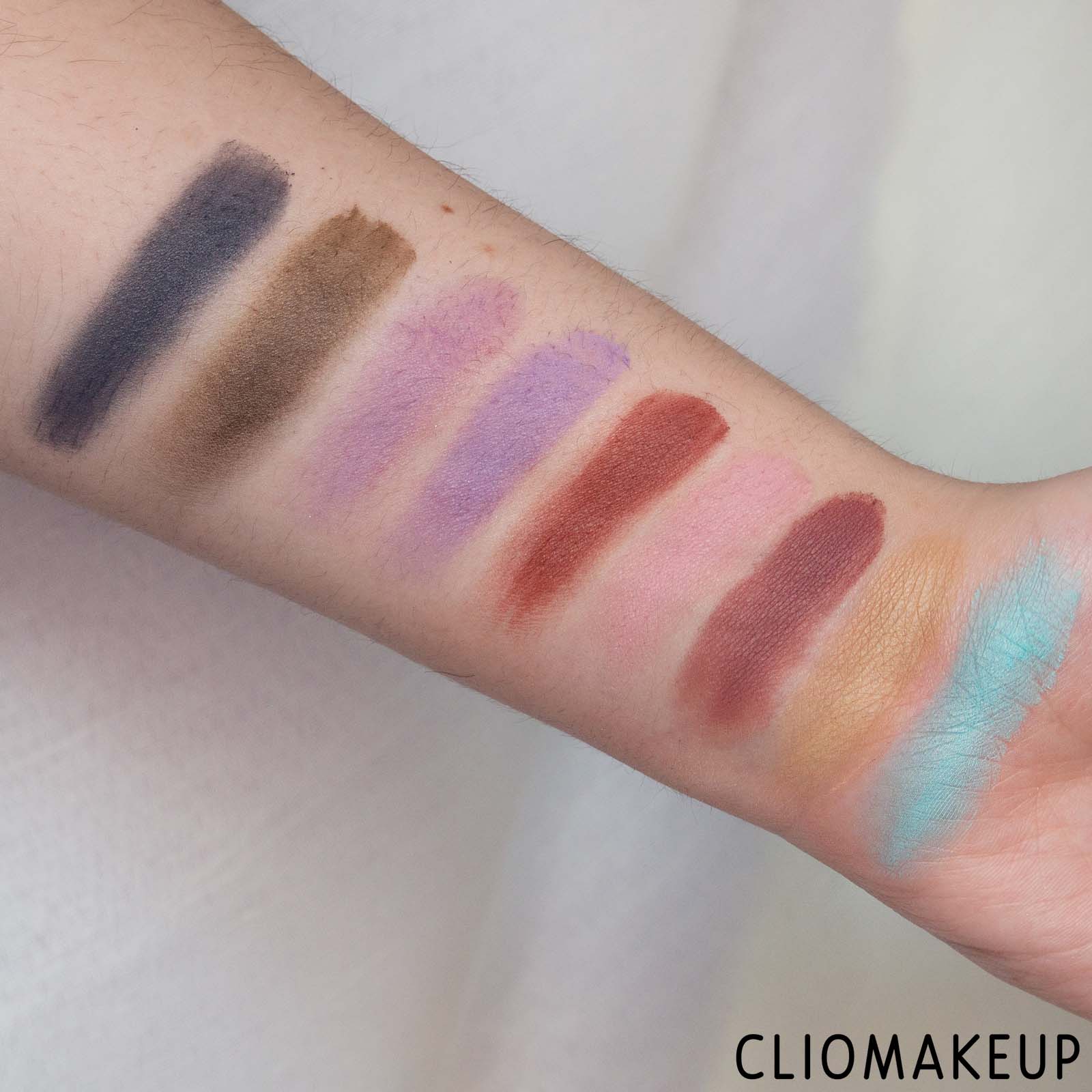 cliomakeup-recensione-palette-i-love-revolution-popcorn-shadow-palette-8