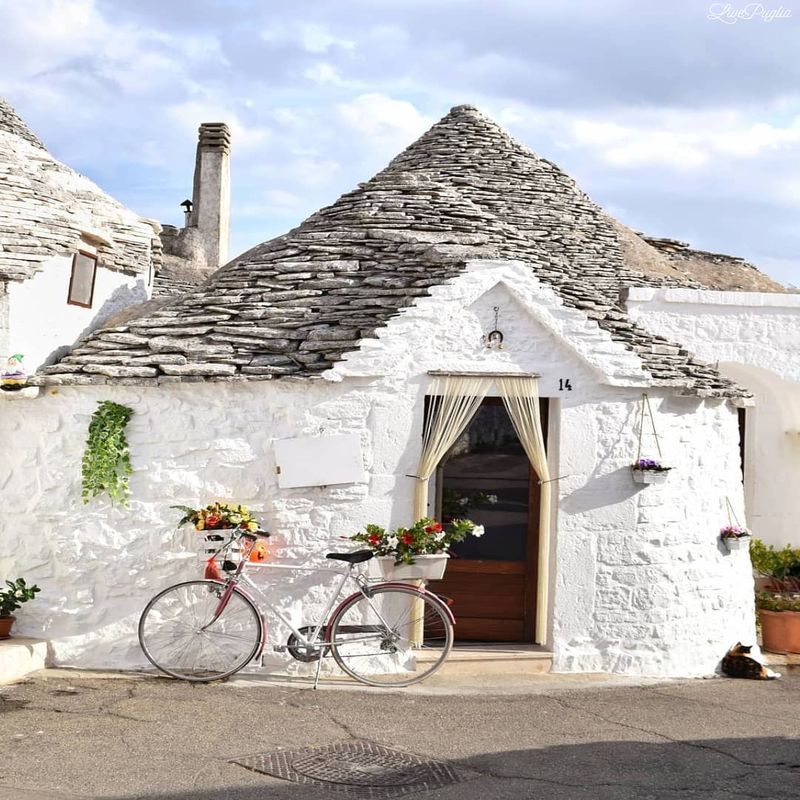 viaggio in puglia: trulli di alberobello