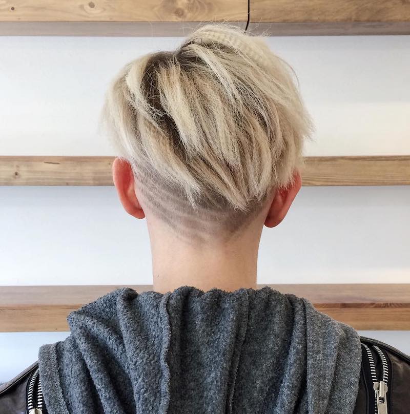 cliomakeup-capelli-frise-teamclio-pixie