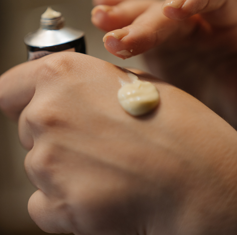 cliomakeup-errori-trucco-estate-teamclio-fondotinta