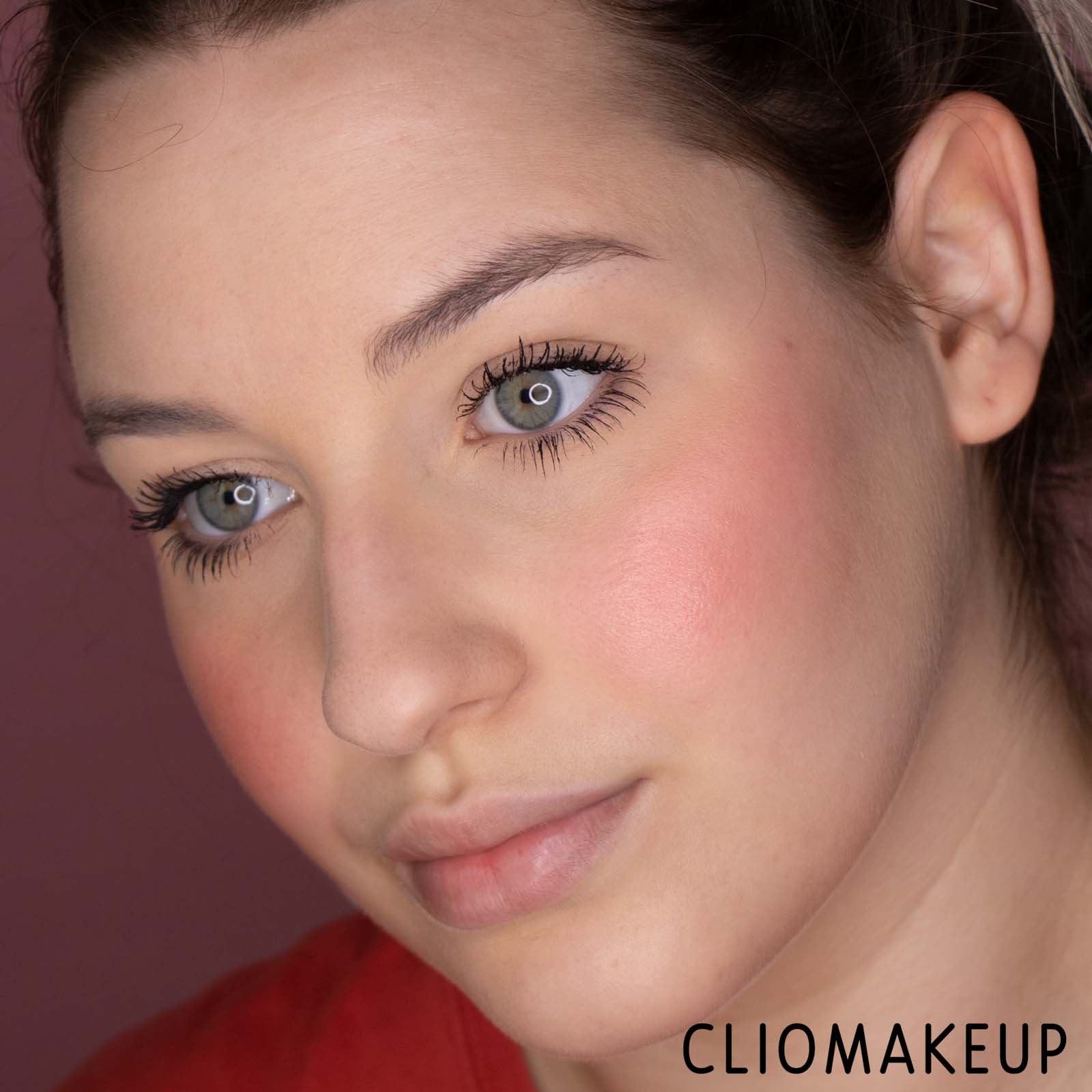 cliomakeup-recensione-blush-nabla-miami-lights-skin-glazing-11