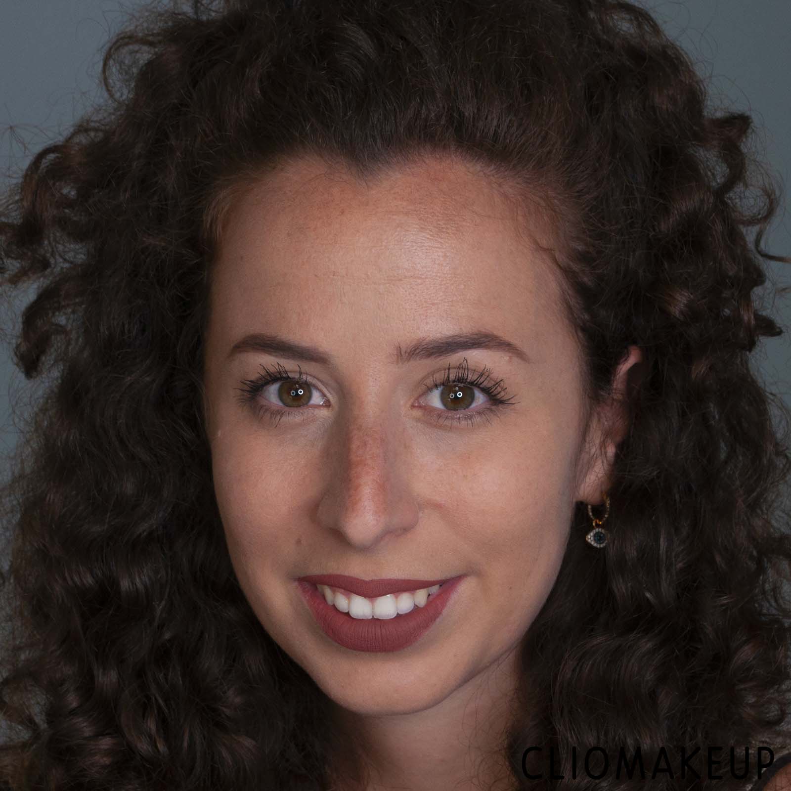 cliomakeup-recensione-cipria-it-cosmetics-bye-bye-pores-pressed-cipria-11