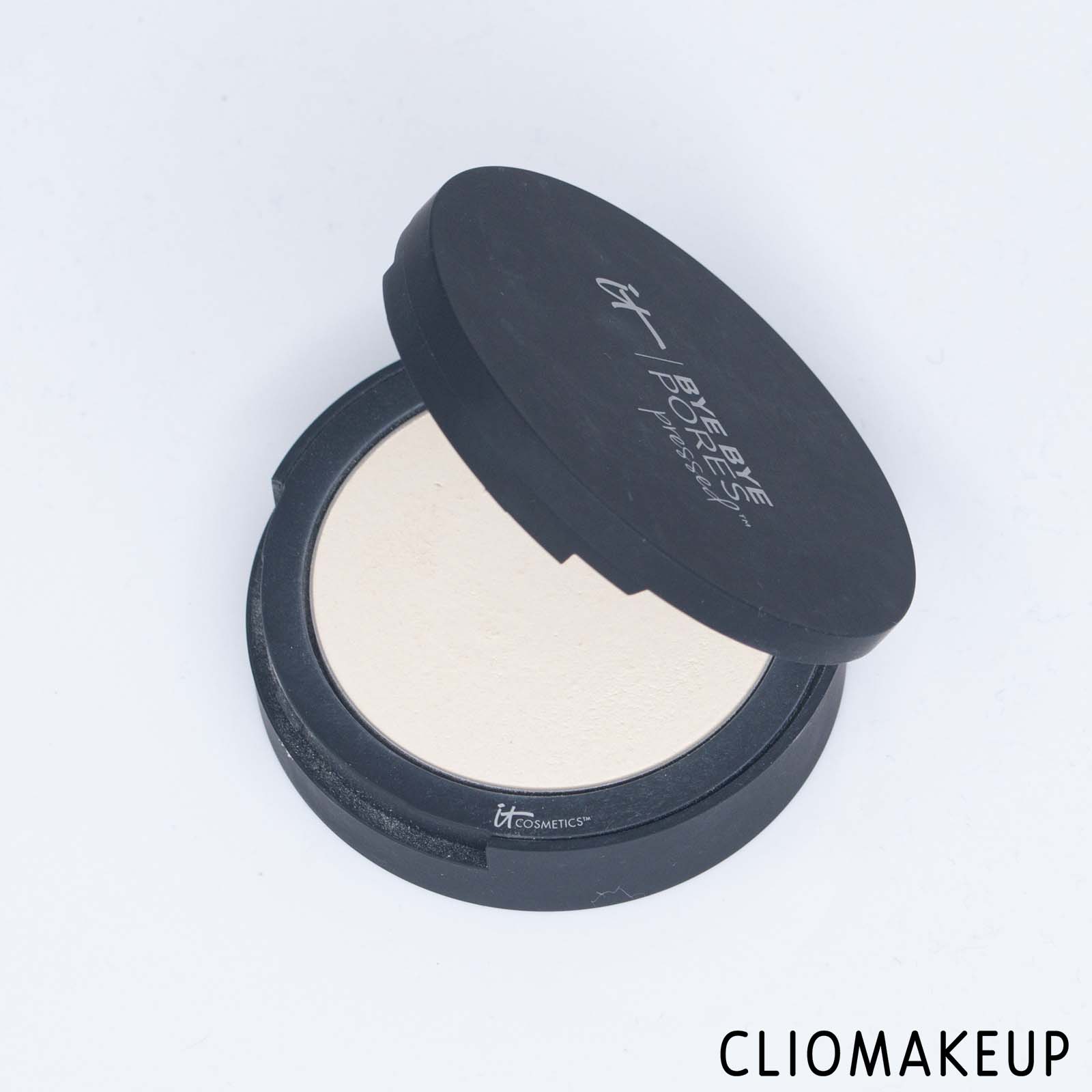 cliomakeup-recensione-cipria-it-cosmetics-bye-bye-pores-pressed-cipria-4