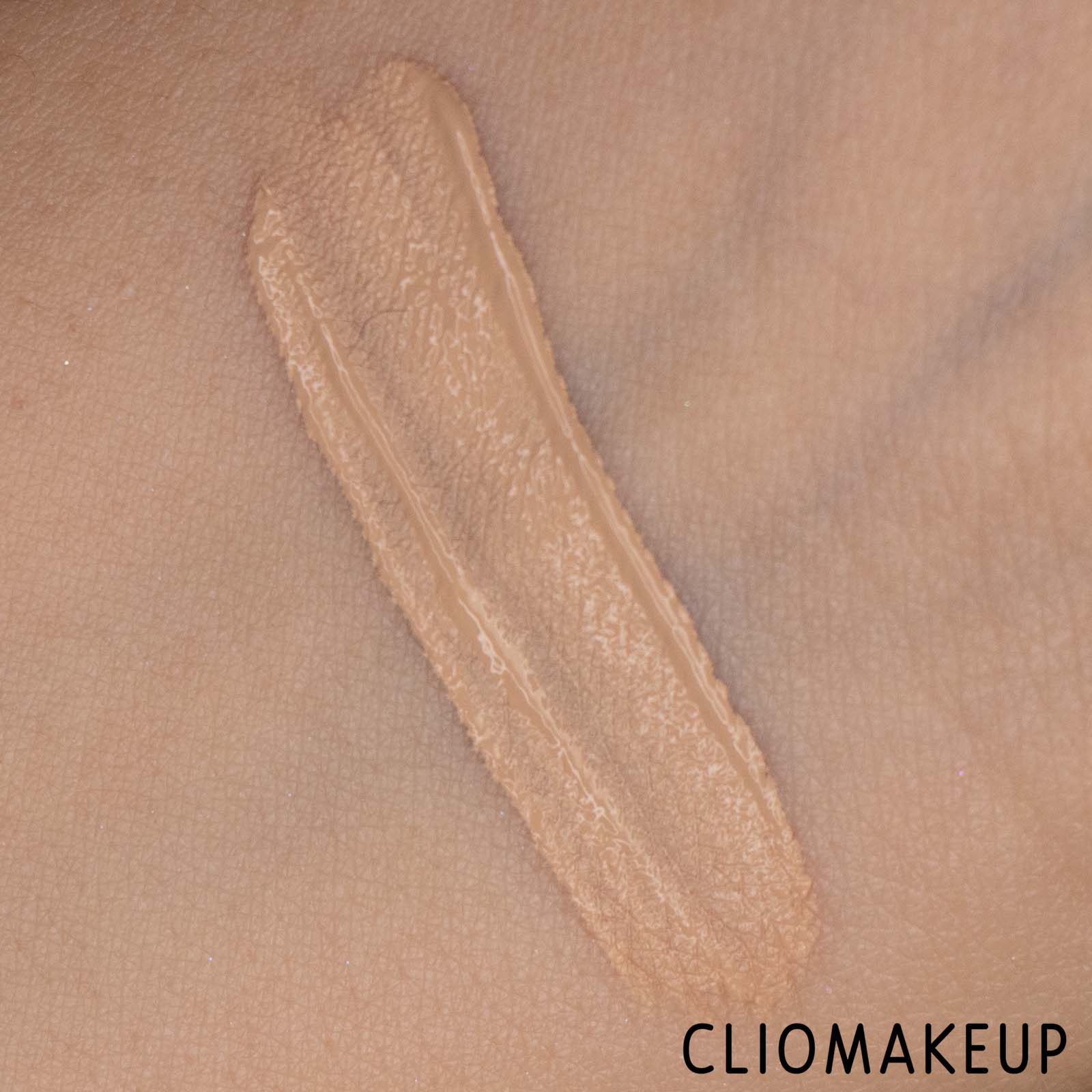 cliomakeup-recensione-correttore-catrice-liquid-camouflage-high-coverage-concealer-7