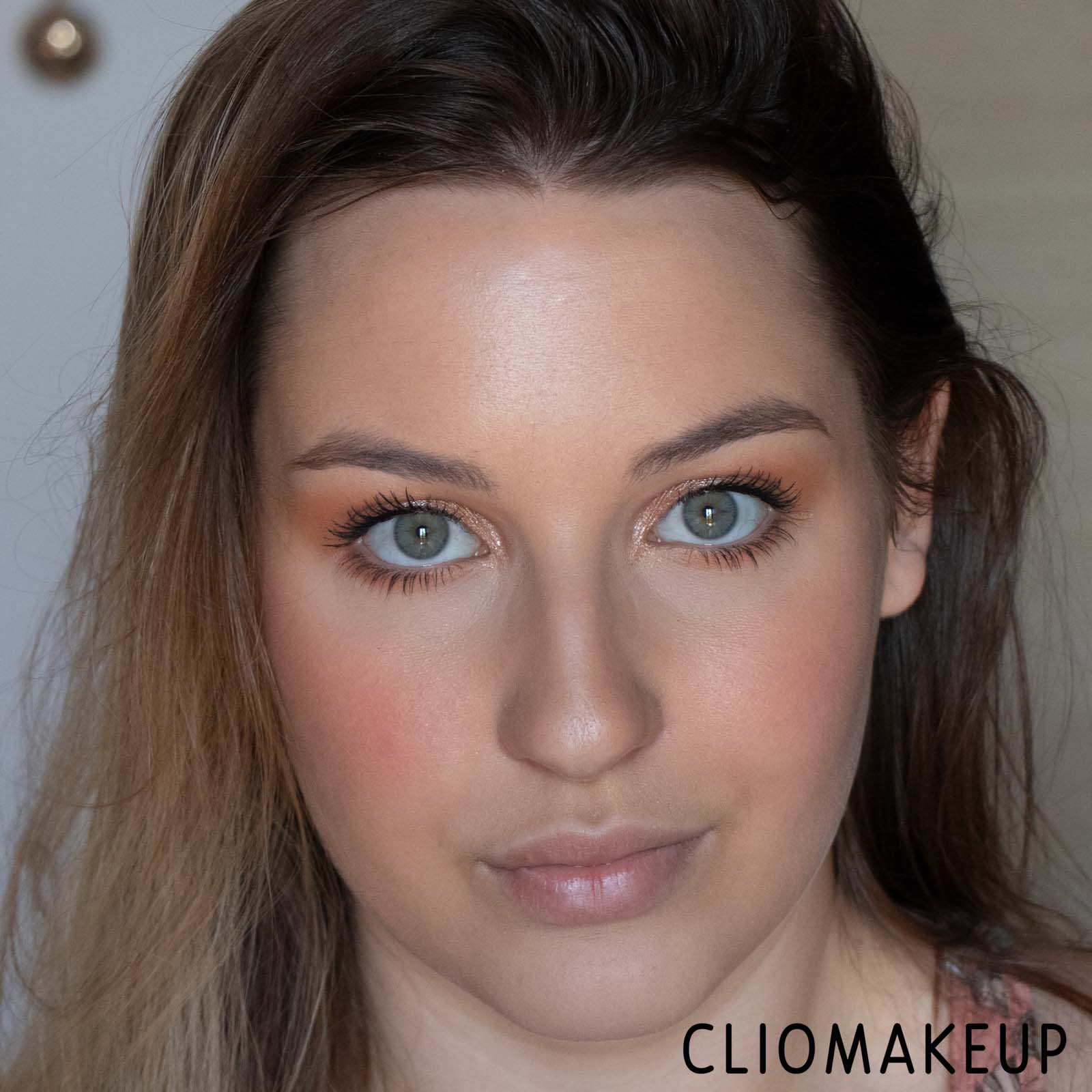 cliomakeup-recensione-fissante-mac-prep-e-prime-fix-plus-goldlite-14