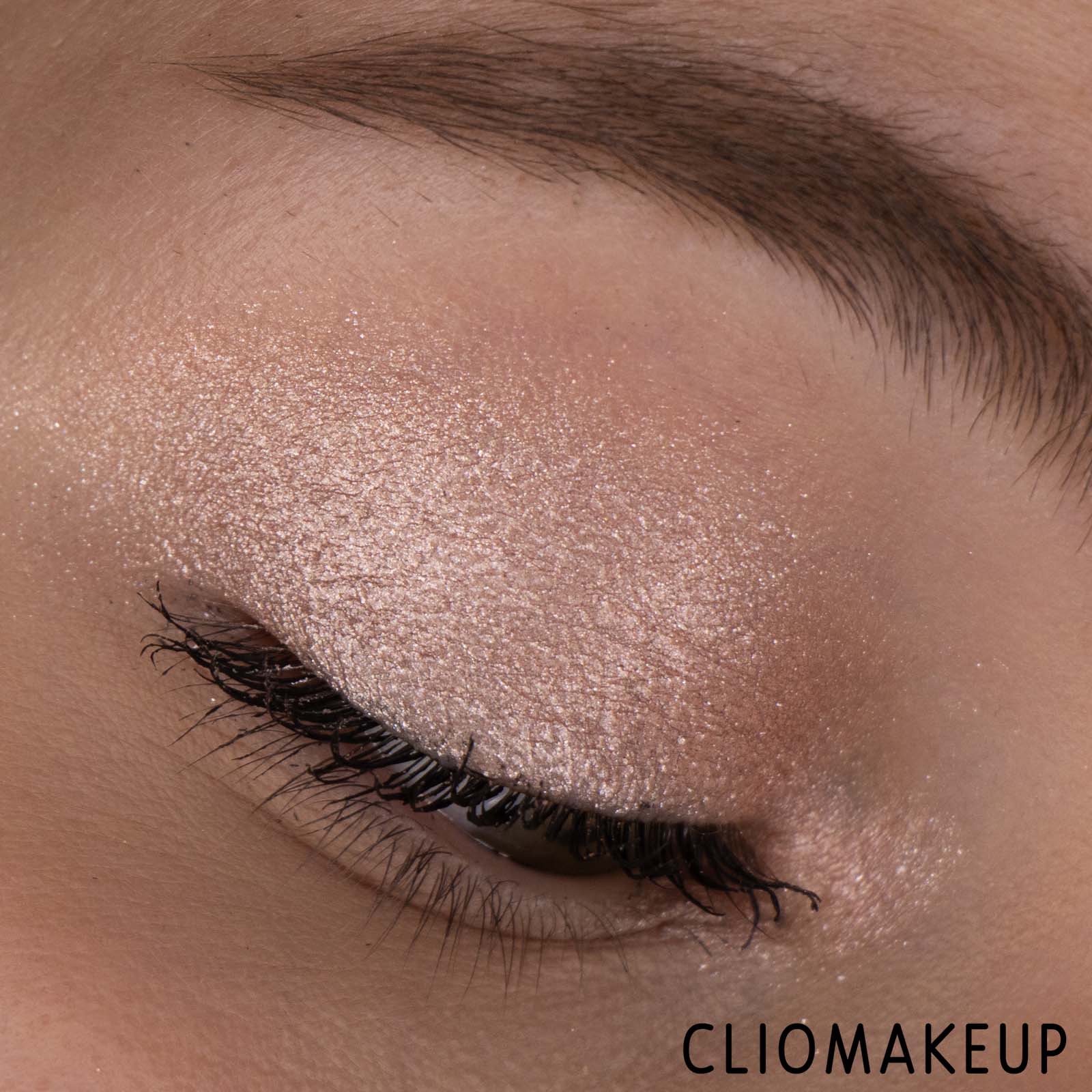 cliomakeup-recensione-ombretti-kiko-unexpected-paradise-magnificient-eyeshadow-12