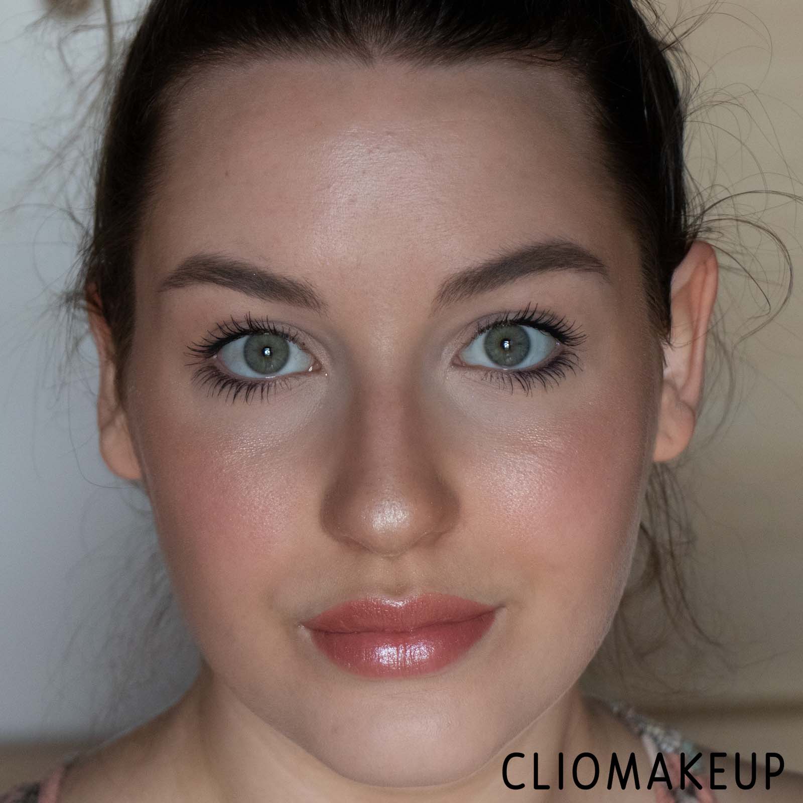 cliomakeup-recensione-palette-catrice-luminice-highlight-e-blush-glow-palette-14