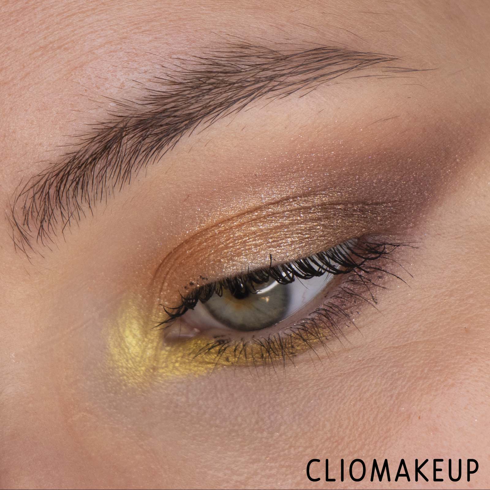 cliomakeup-recensione-palette-makeup-revolution-neon-shadow-palette-up-all-night-14