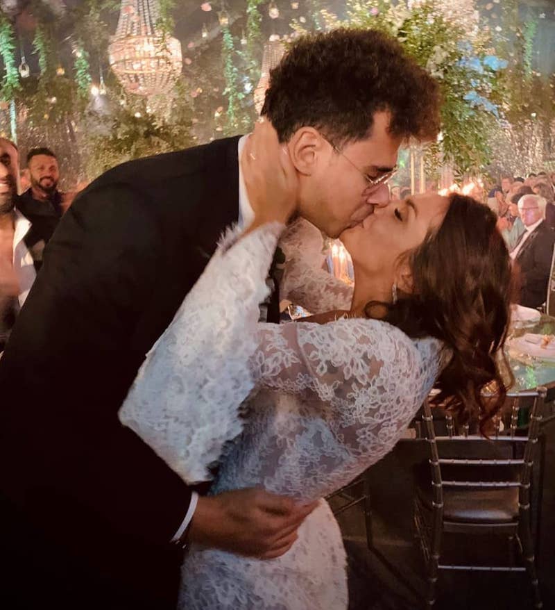 cliomakeup-matrimonio-elettra-lamborghini-teamclio-bacio