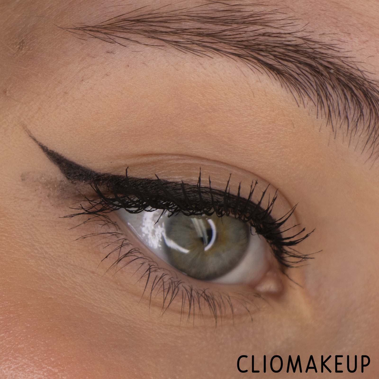 cliomakeup-recensione-eyeliner-loreal-perfect-slim-by-superliner-13