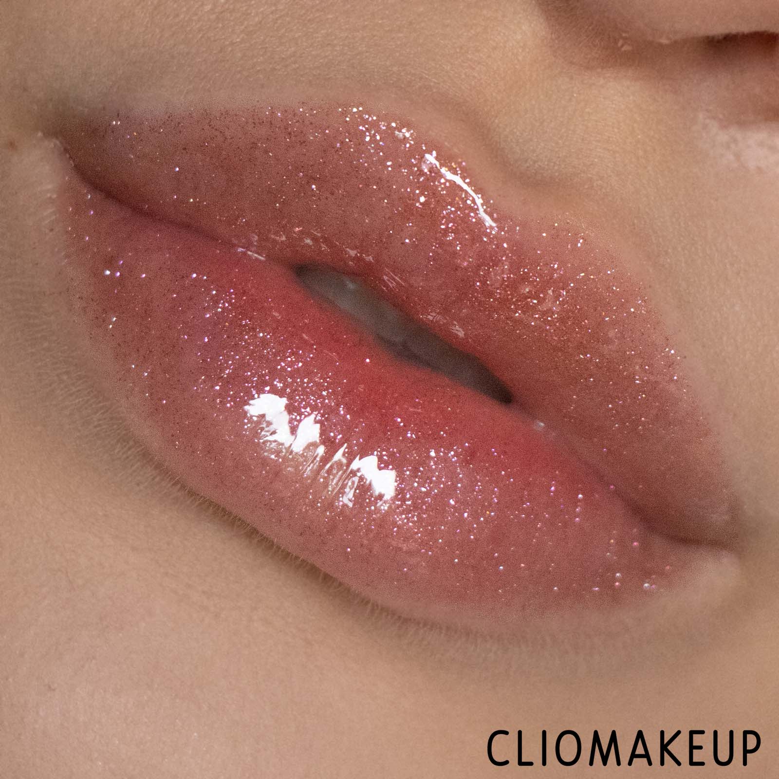 cliomakeup-recensione-gloss-nabla-shine-theory-lip-gloss-14
