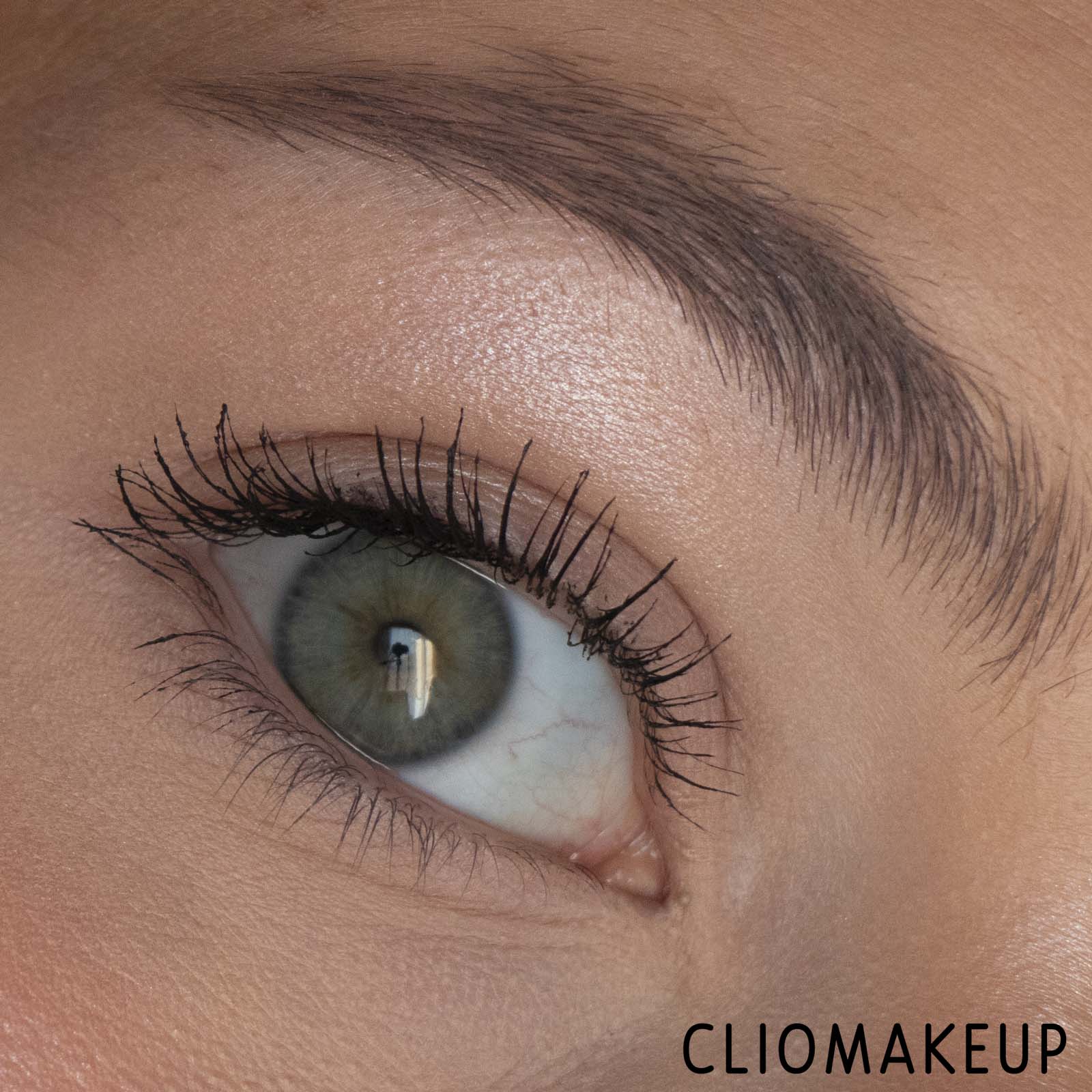 cliomakeup-recensione-mascara-tarte-light-camera-lashes-4-in-1-mascara-10