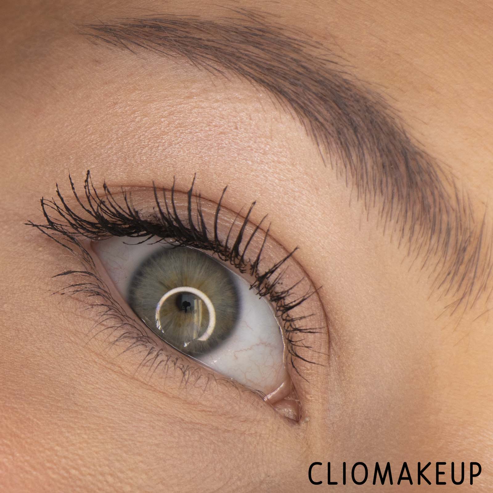 cliomakeup-recensione-mascara-tarte-light-camera-lashes-4-in-1-mascara-11