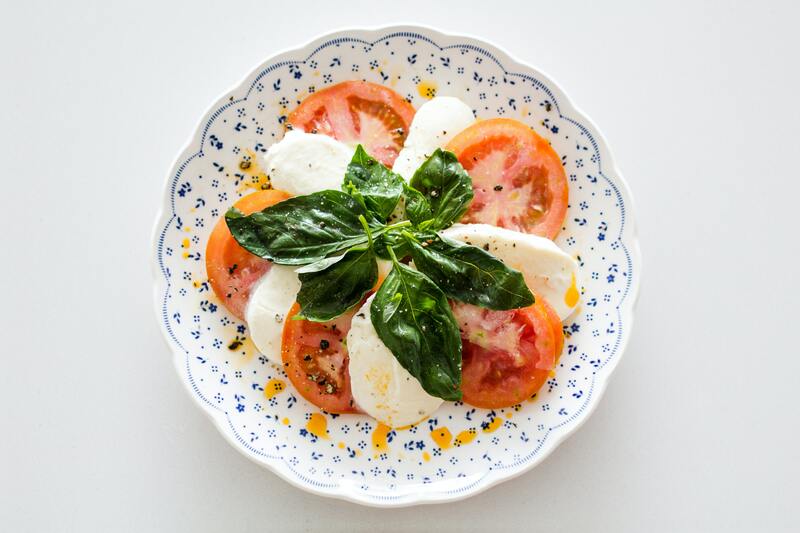 Cliomakeup-alimenti-ricchi-proteine-9-caprese