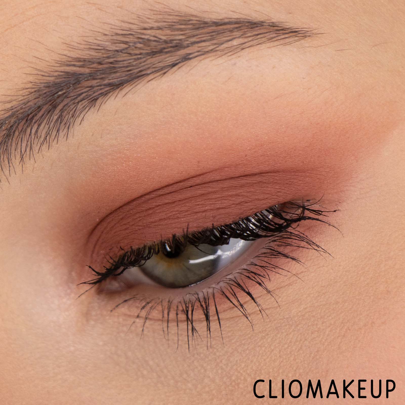 cliomakeup-recensione-ombretto-too-faced-melted-chocolate-matte-eye-shadow-13