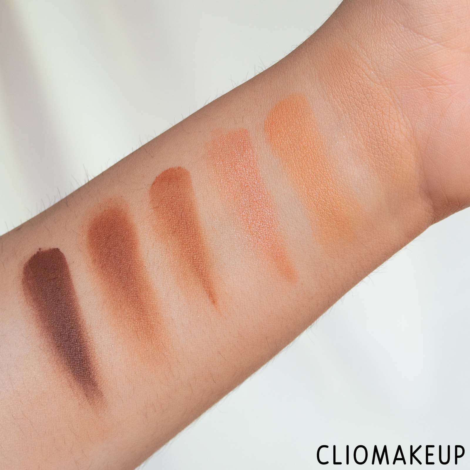 cliomakeup-recensione-palette-kiko-new-green-me-eyeshadow-palette-8