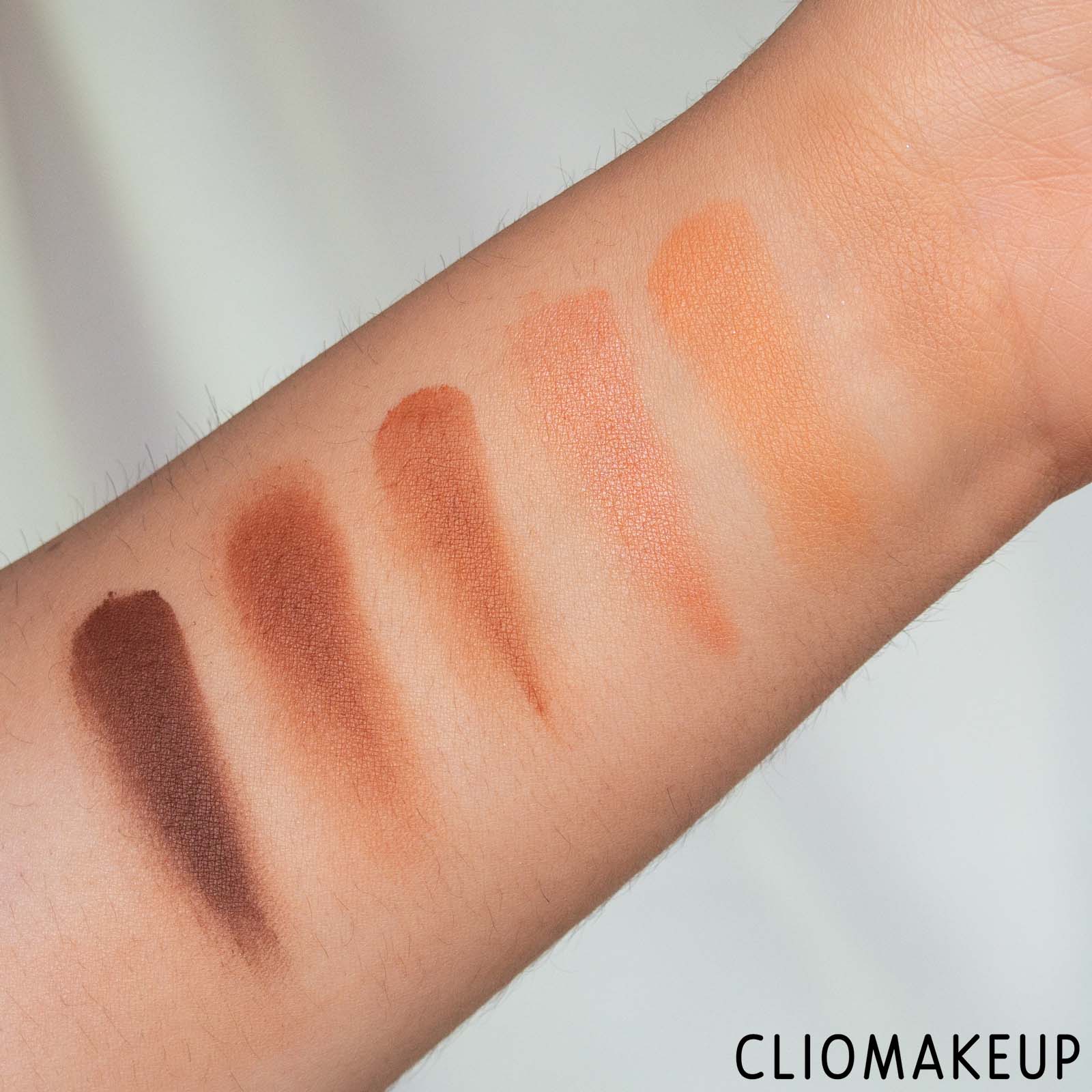 cliomakeup-recensione-palette-kiko-new-green-me-eyeshadow-palette-9