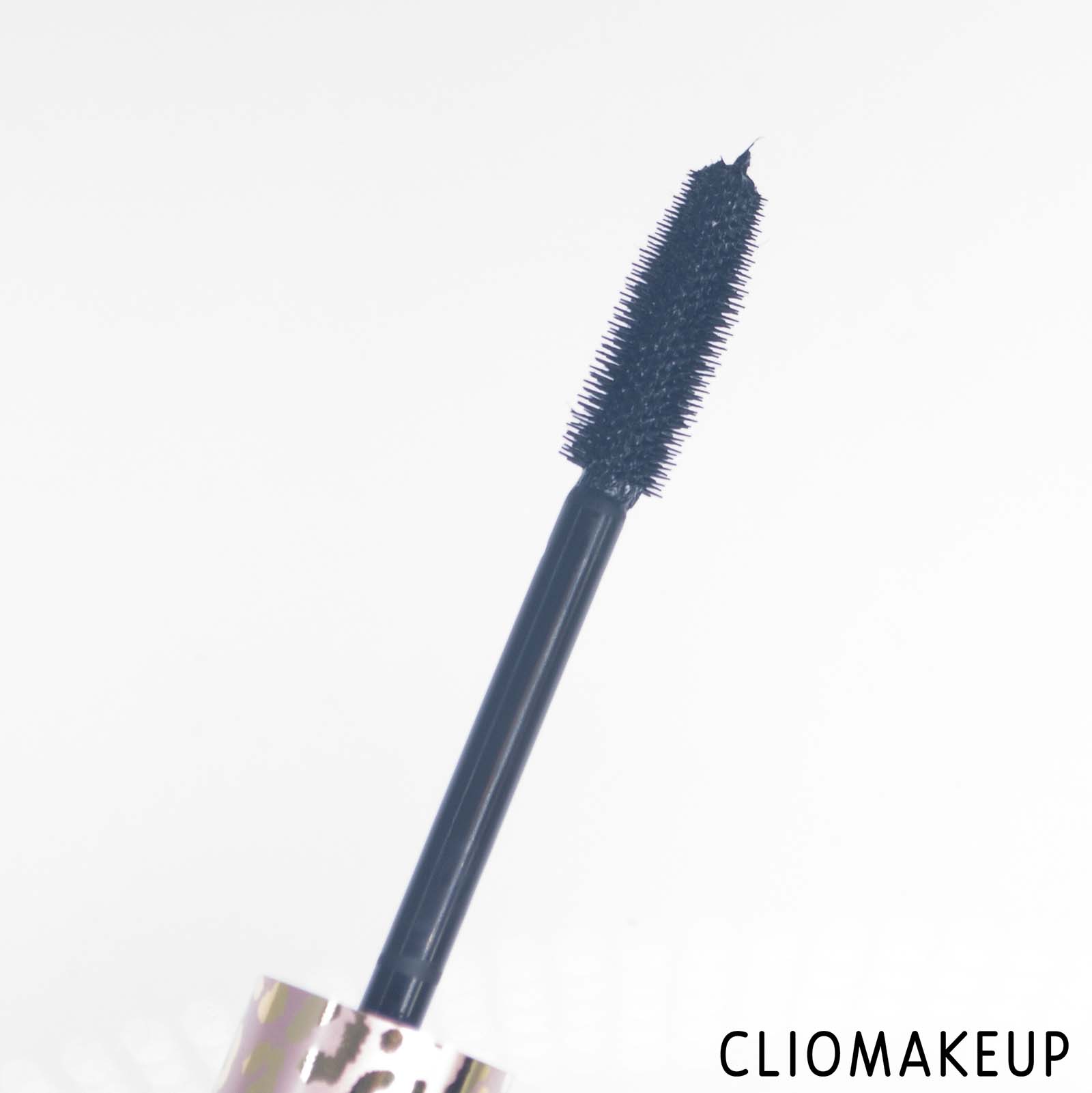 cliomakeup-recensione-correttore-mascara-revolution-pro-extension-lash-lengthening-mascara-5