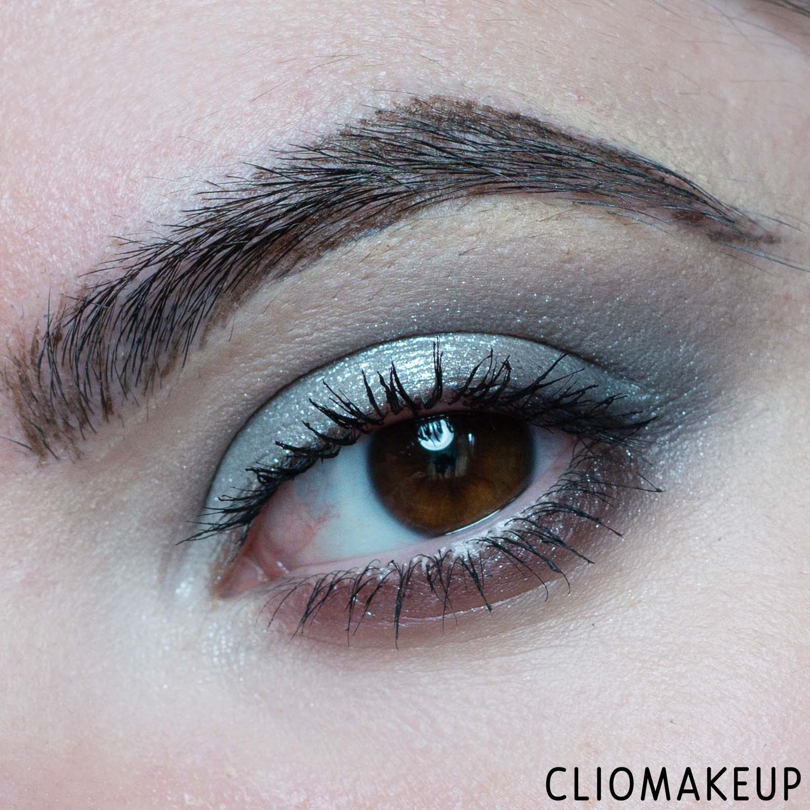 cliomakeup-recensione-ombretto-mac-frosted-firework-extra-dimension-foil-eye-shadow-11