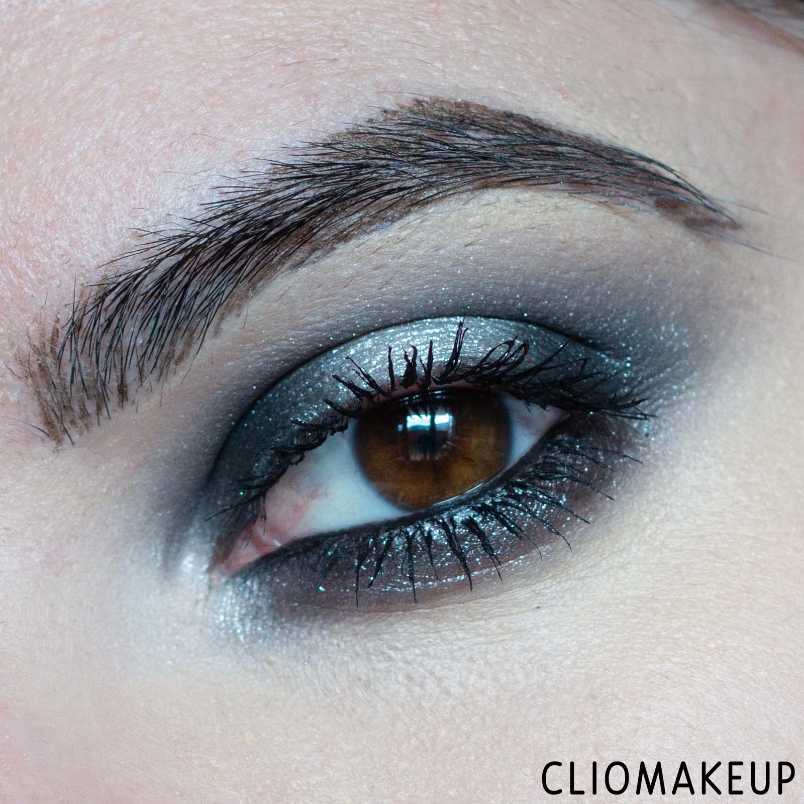 cliomakeup-recensione-ombretto-mac-frosted-firework-extra-dimension-foil-eye-shadow-12