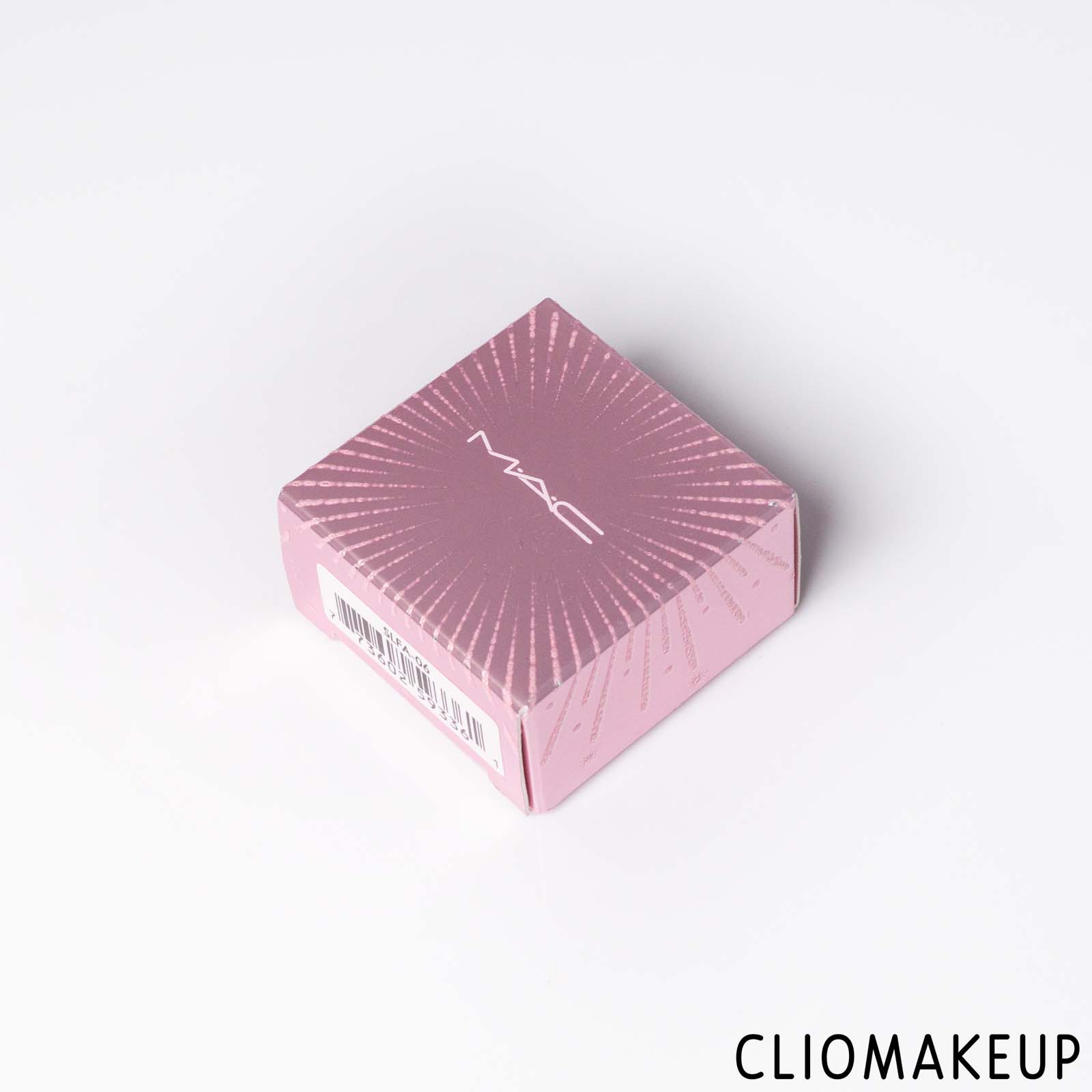 cliomakeup-recensione-ombretto-mac-frosted-firework-extra-dimension-foil-eye-shadow-2