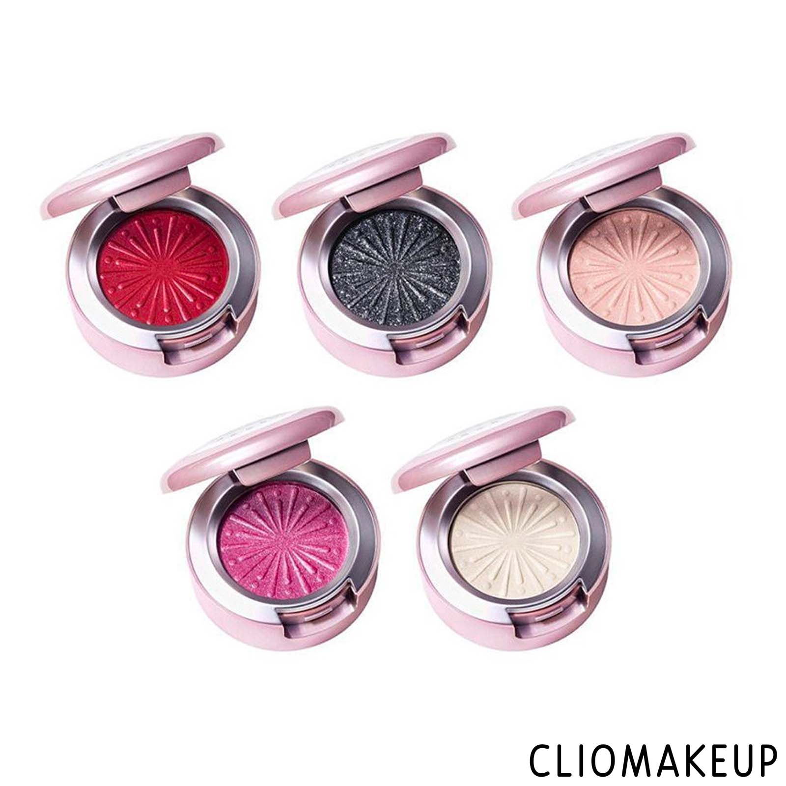 cliomakeup-recensione-ombretto-mac-frosted-firework-extra-dimension-foil-eye-shadow-3