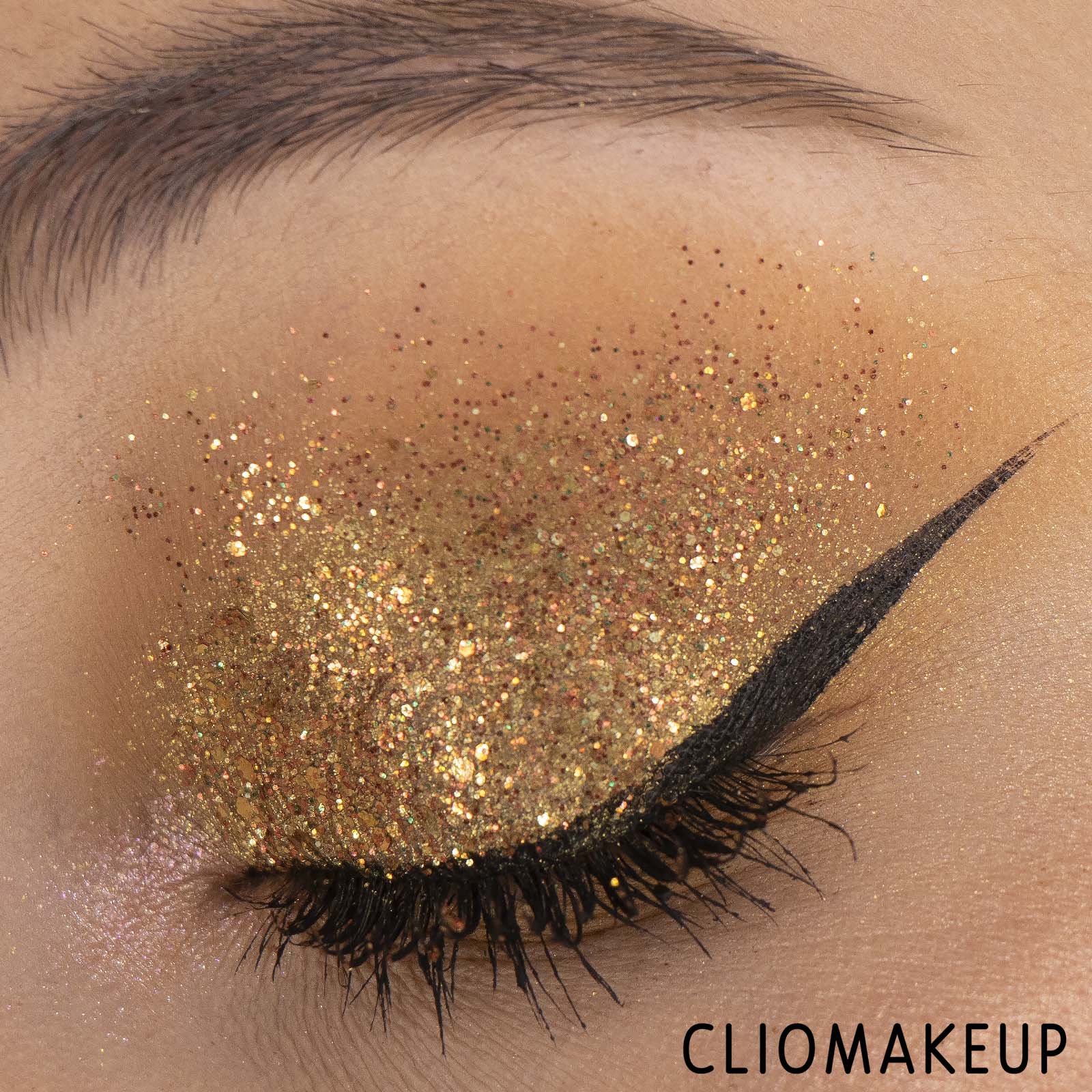 cliomakeup-recensione-palette-Nabla-Ruby-Lights-Glitter-Palette-10