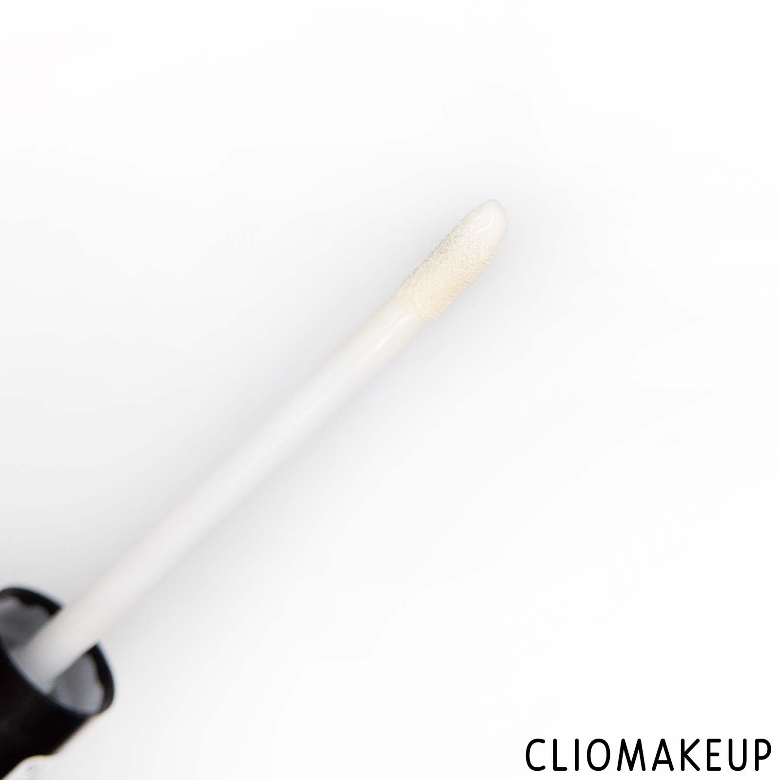 cliomakeup-recensione-primer-labbra-bourjois-fabuleux-lip-primer-smoothing-e-colour-boost-base-5
