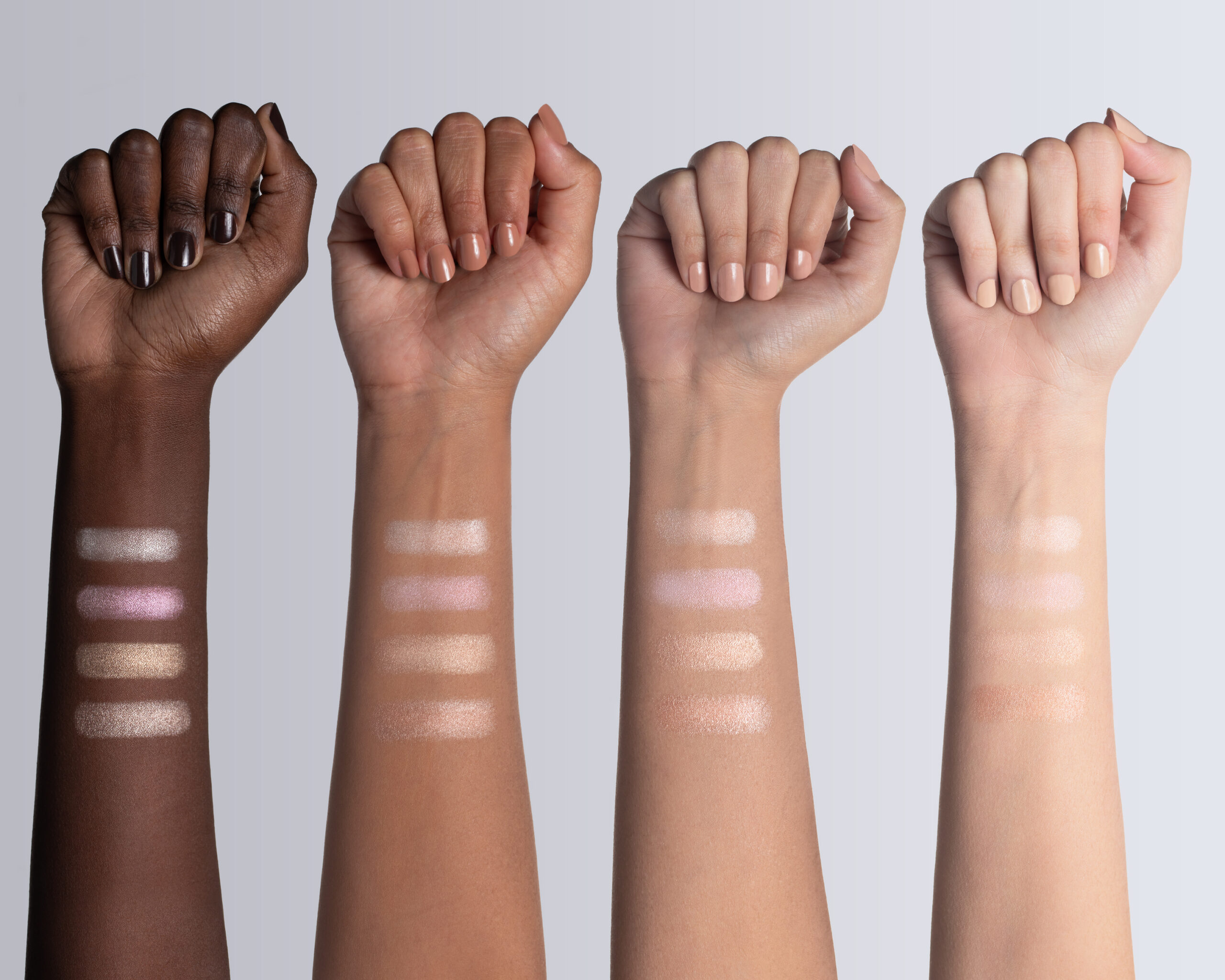 Cliomakeup-illuminanti-cosmiclove-liquidlove-santa-claiuz-8-swatches