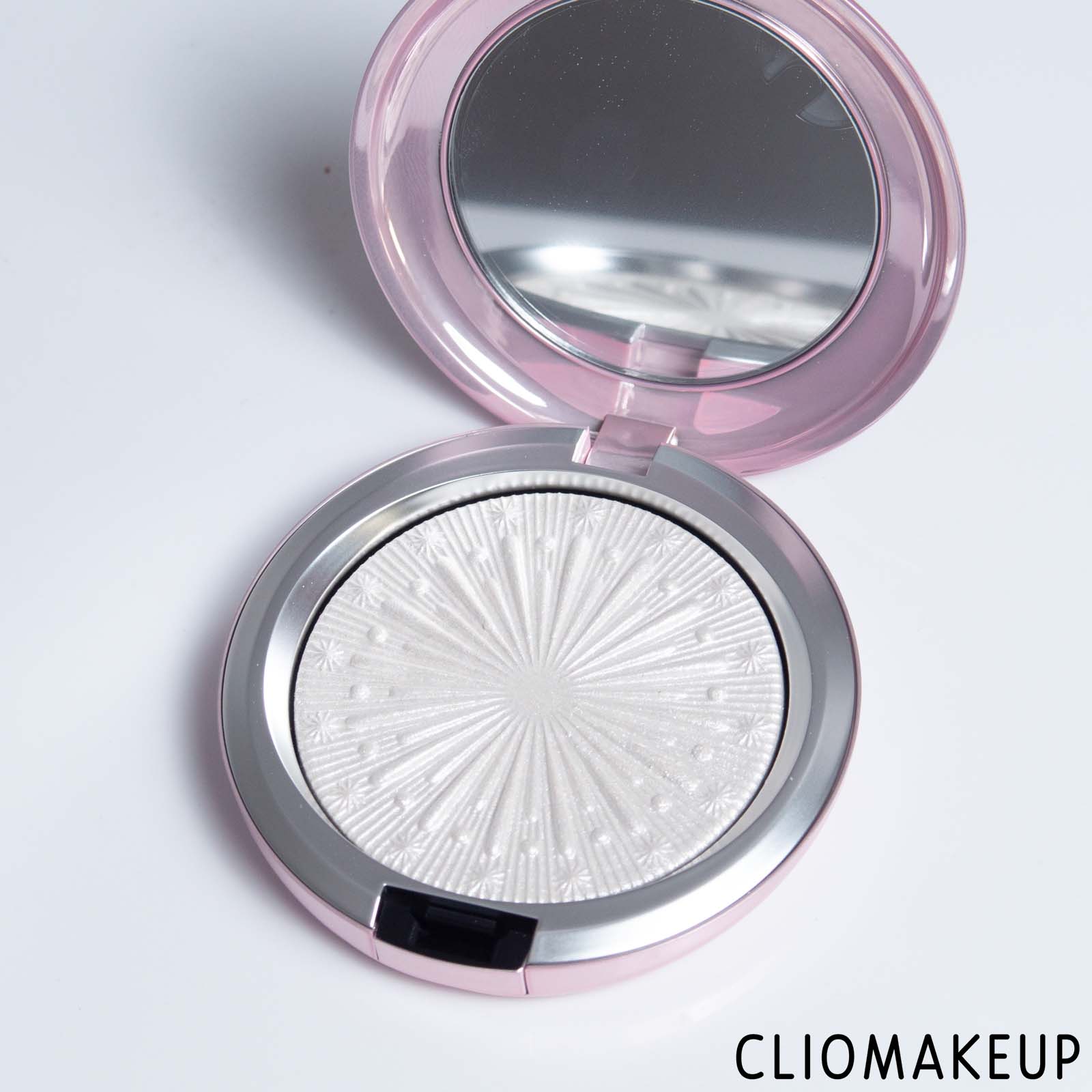 cliomakeup-recensione-Illuminante-mac-frosted-firework-extra-dimension-skinfinish-4