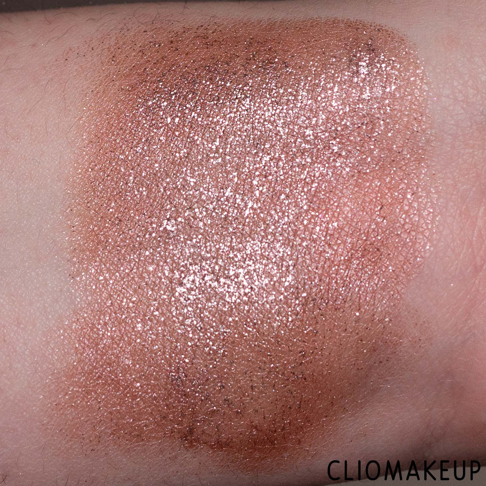 cliomakeup-recensione-ombretto-liquido-wycon-candyland-diamond-dust-liquid-eyeshadow-9
