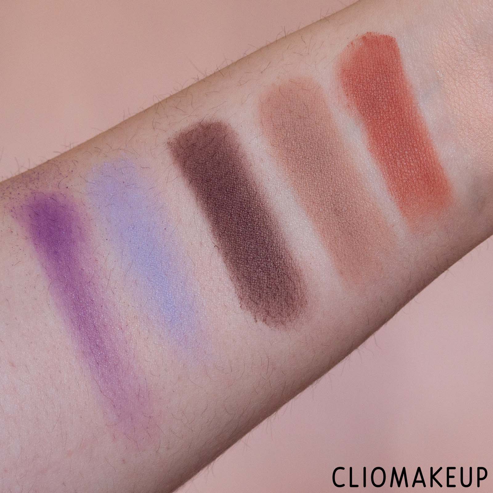 cliomakeup-recensione-palette-catrice-disney-villains-ursula-eyeshadow-palette-6