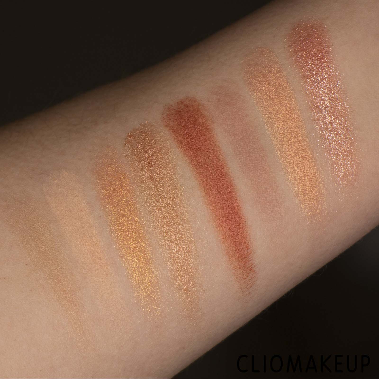 cliomakeup-recensione-palette-essence-disney-princess-ariel-eyeshadow-palette-7