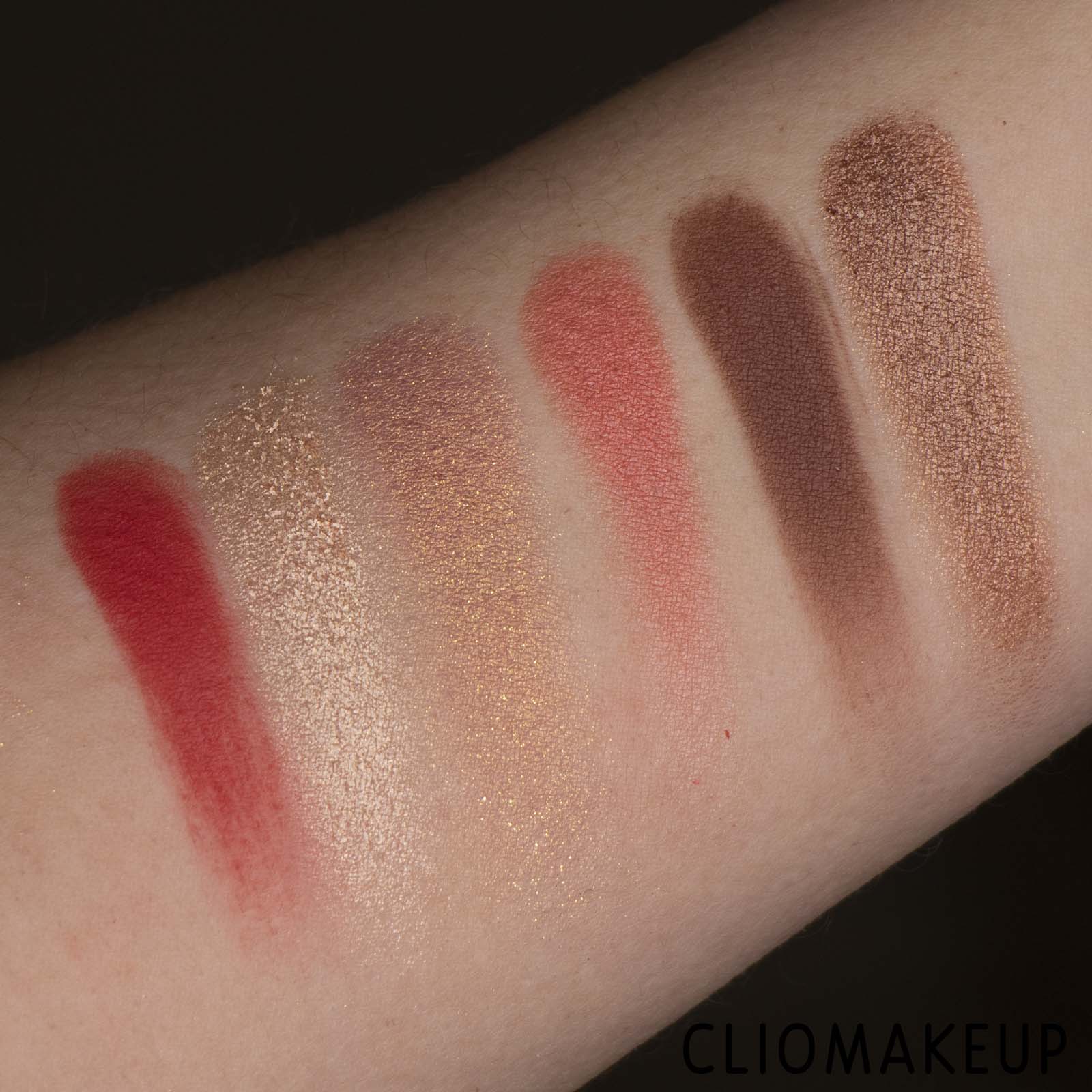 cliomakeup-recensione-palette-essence-disney-princess-ariel-eyeshadow-palette-9