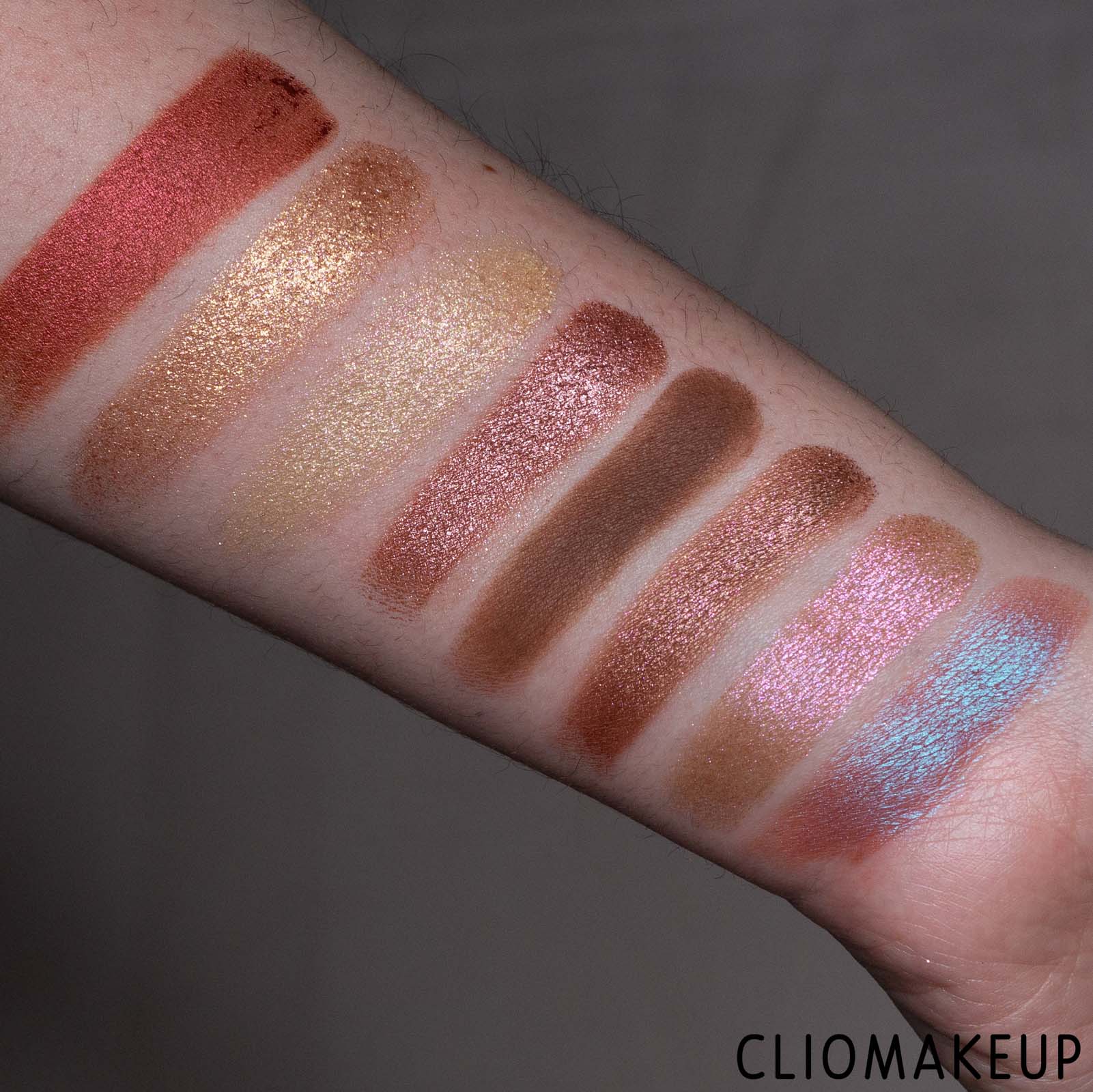 cliomakeup-recensione-palette-huda-beauty-naughty-nude-eyeshadow-palette-8