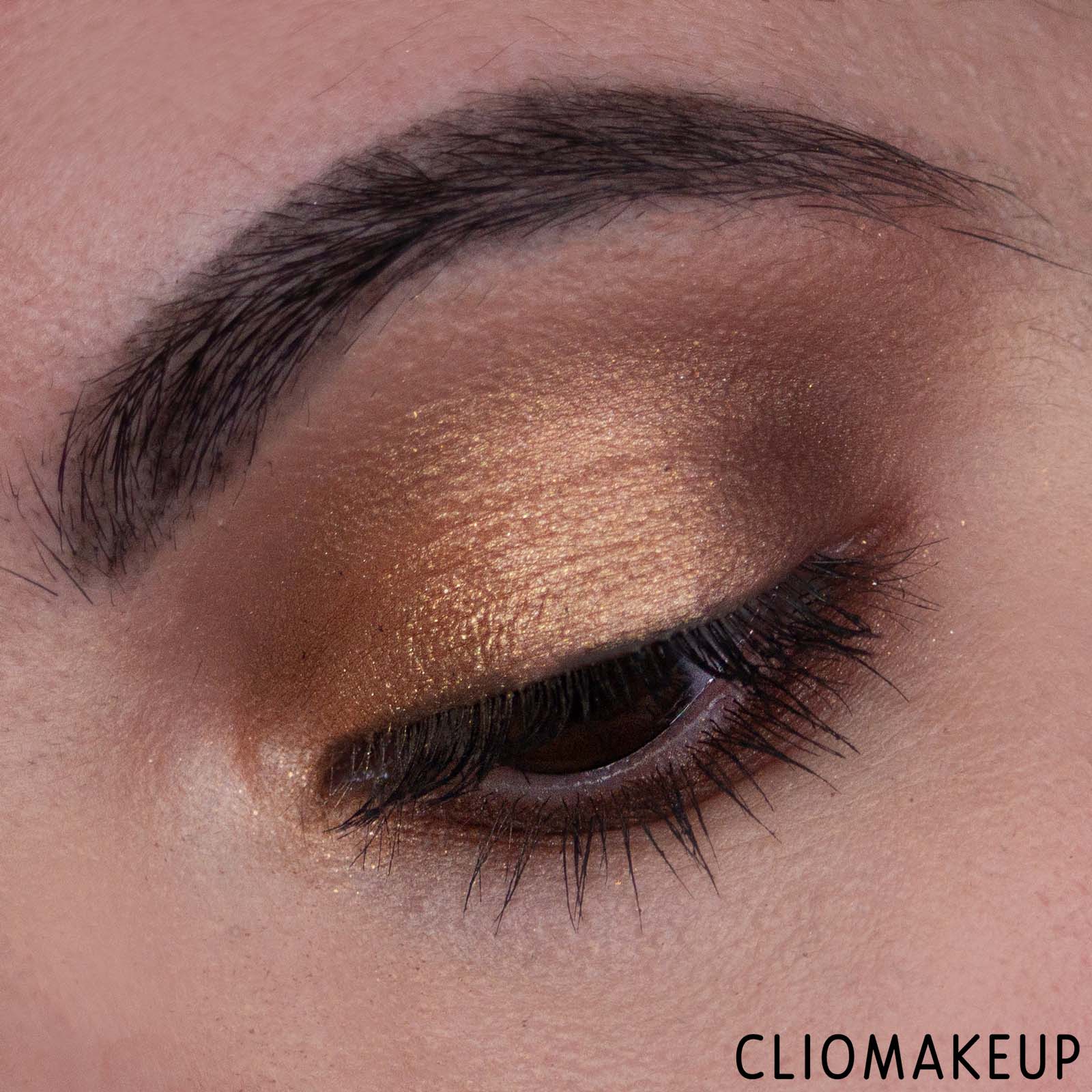 cliomakeup-recensione-palette-kiko-holiday-gems-gorgeous-eyeshadow-palette-10